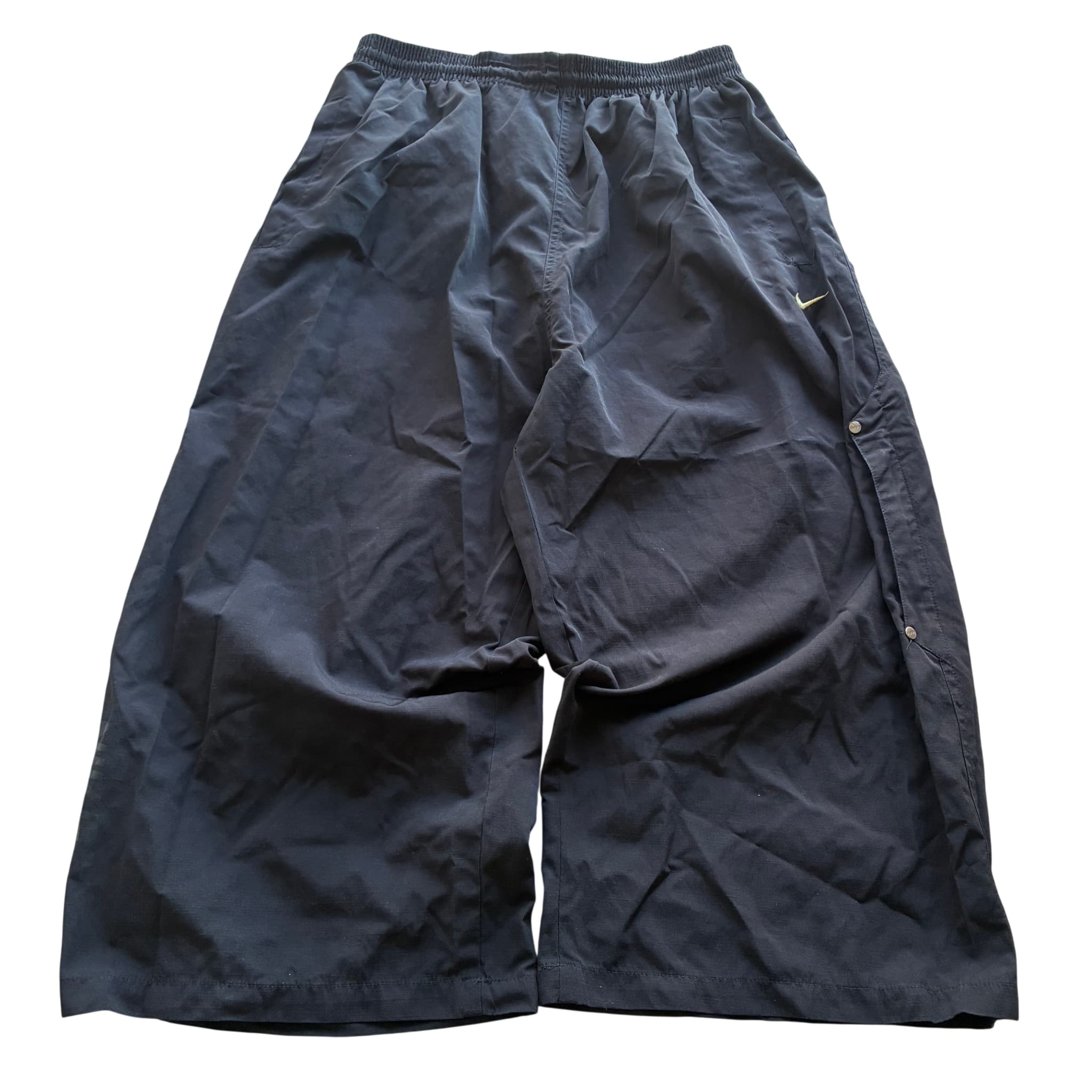 Nike Vintage Black Nylon Tear-Away Pants XXXXL — photo 1 of 8