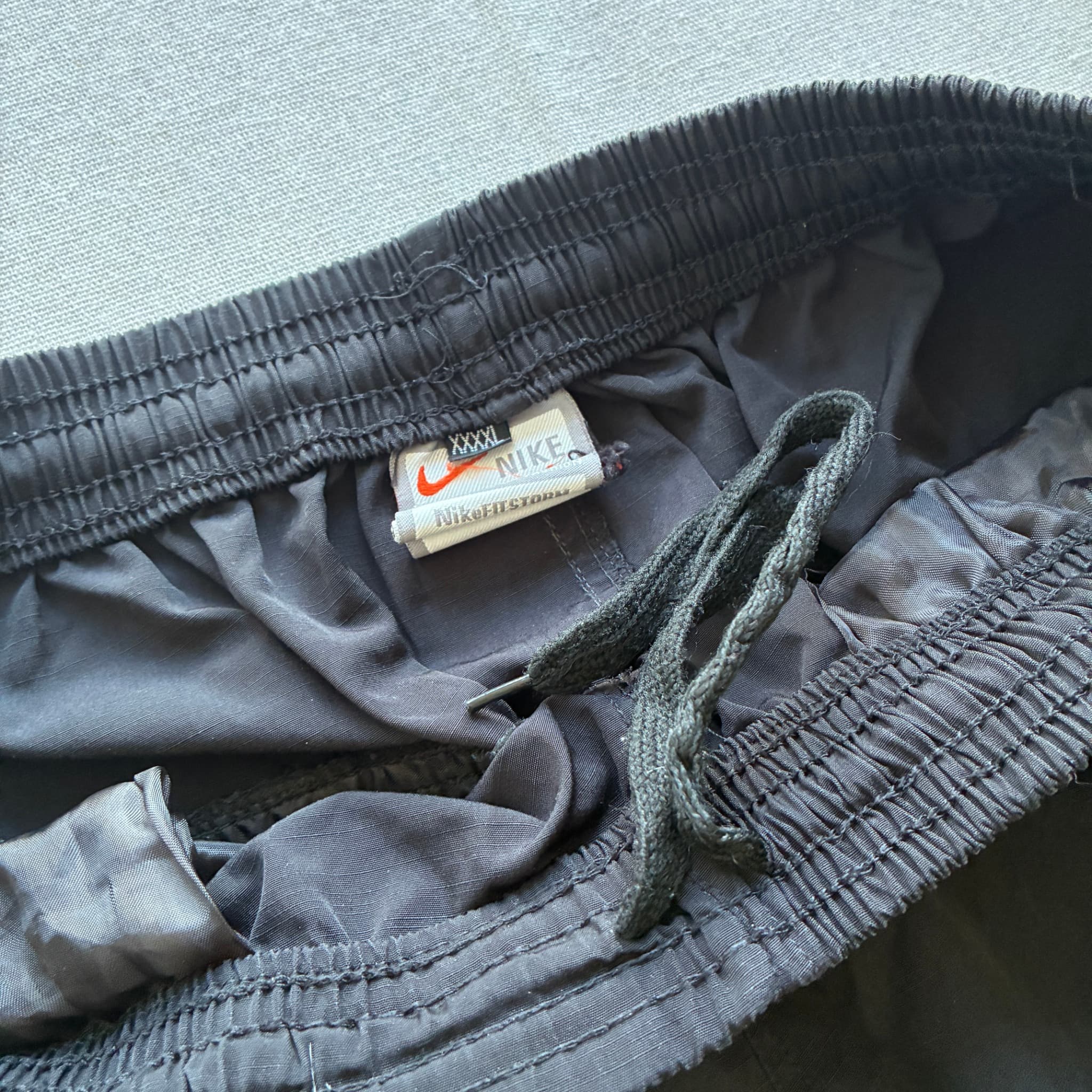 Nike Vintage Black Nylon Tear-Away Pants XXXXL — photo 4 of 8