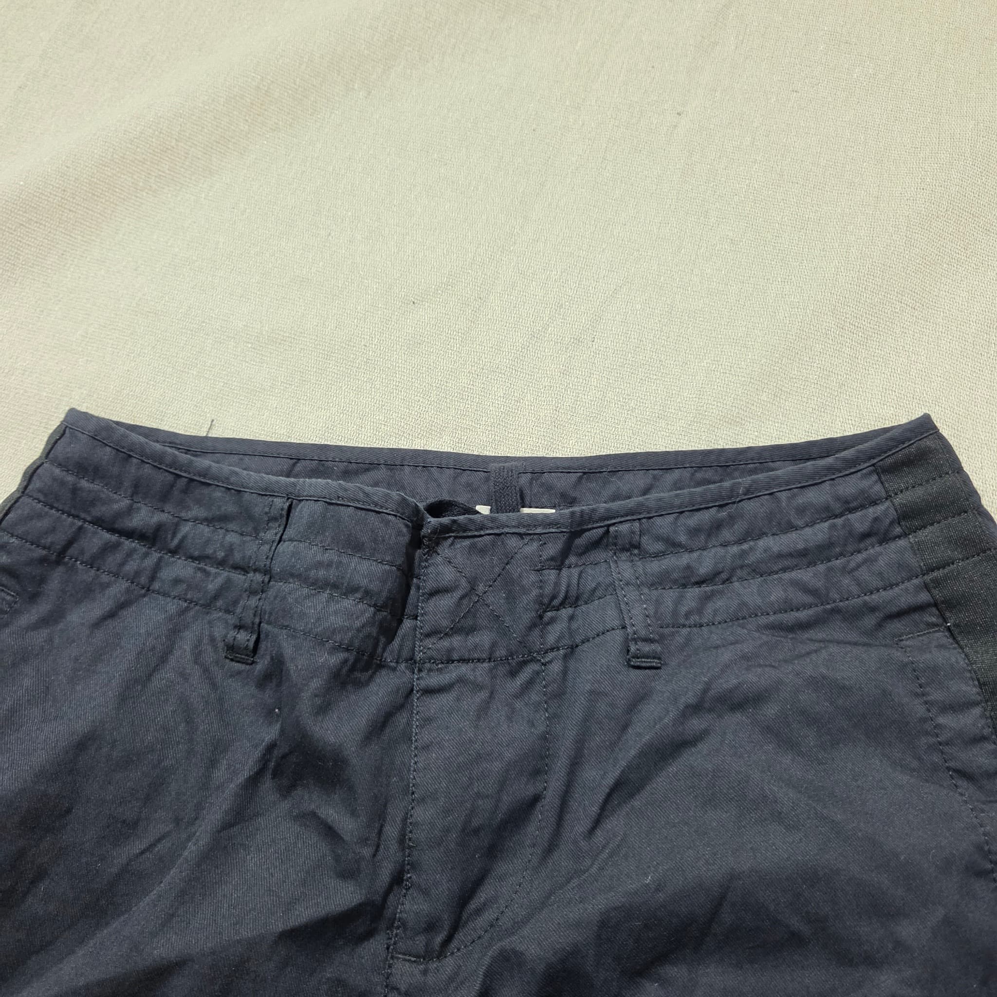 Nike Vintage Black Nylon Track Pants — photo 3 of 11