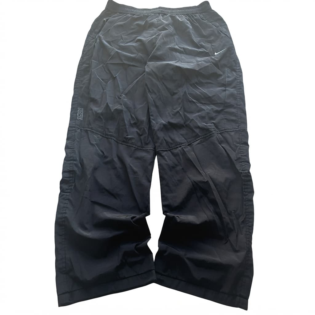 Nike Vintage Black Nylon Track Pants 2000s Release — photo 1 of 6