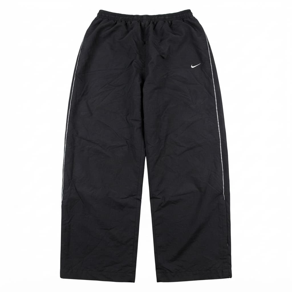 Nike Vintage Black Nylon Track Pants 2000s Release — photo 1 of 6