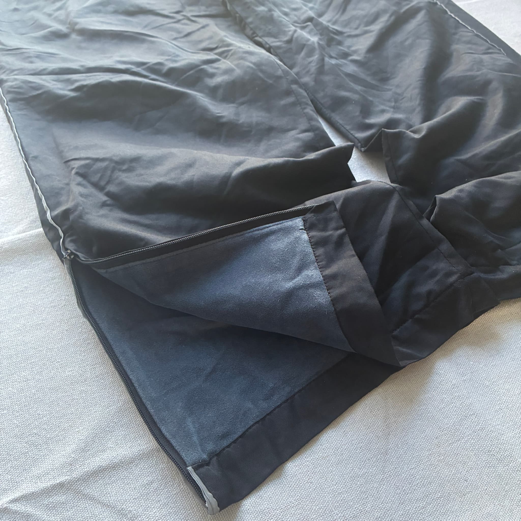 Nike Vintage Black Nylon Track Pants 2000s Release — photo 2 of 6