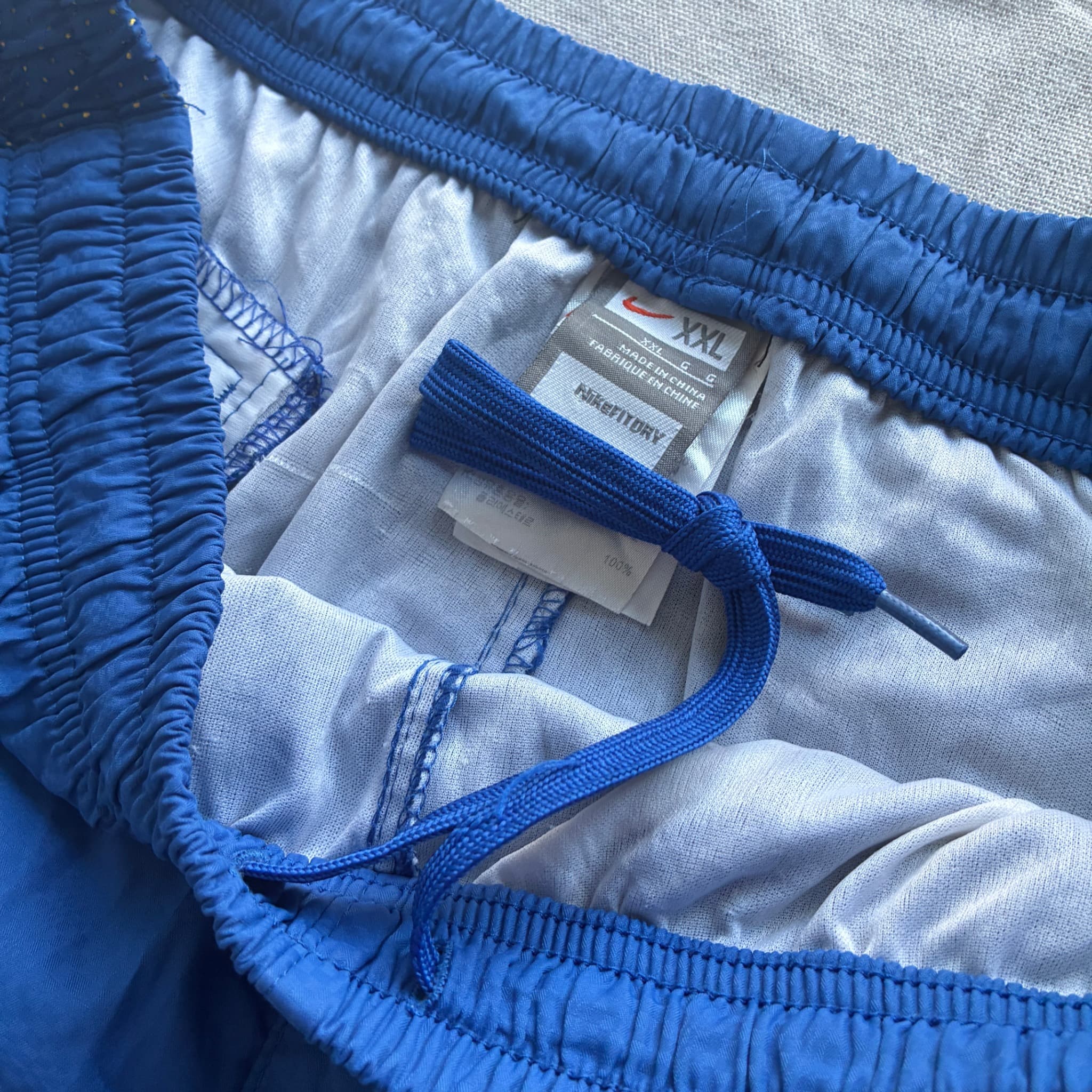 Nike Vintage Blue and Yellow Athletic Shorts XXL — photo 4 of 8