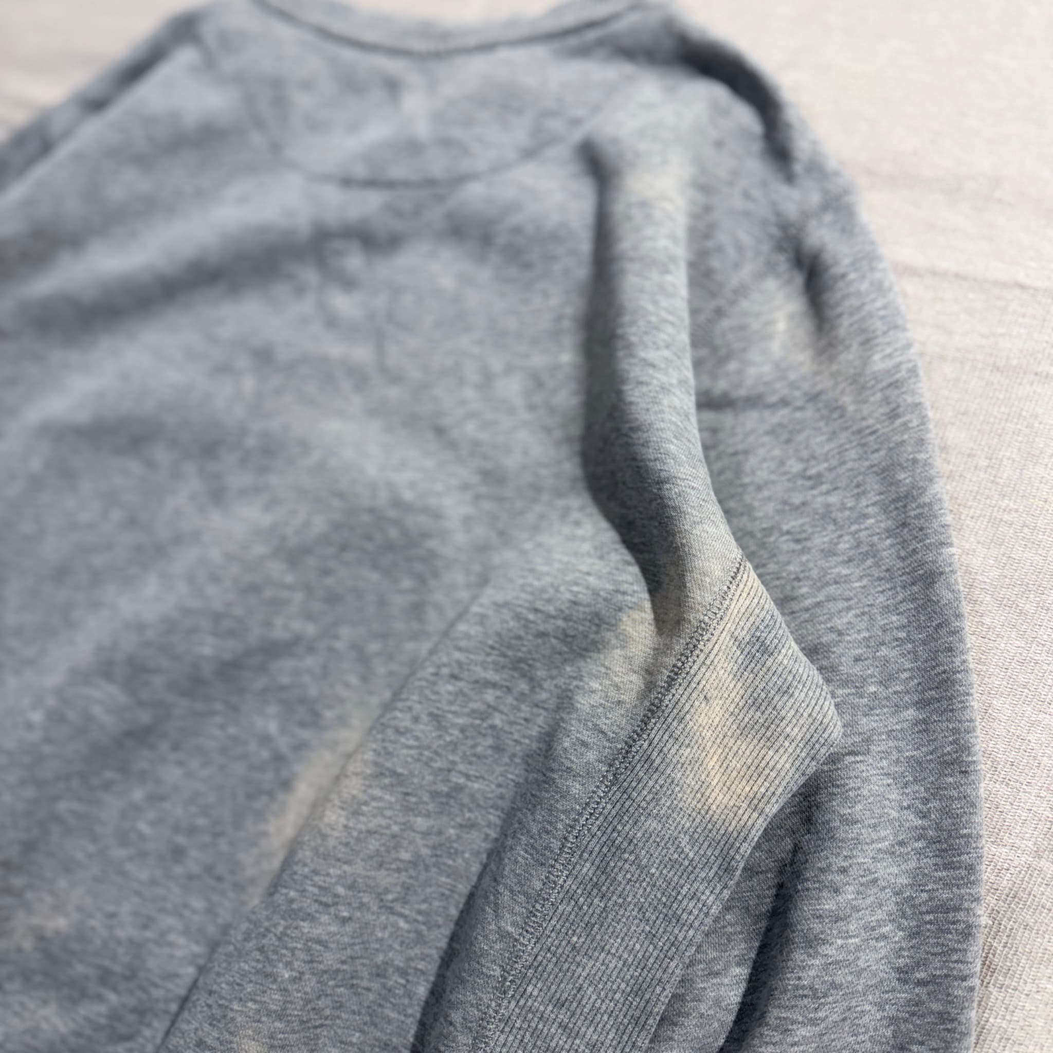 Nike Vintage Grey Crewneck Sweatshirt — photo 6 of 7