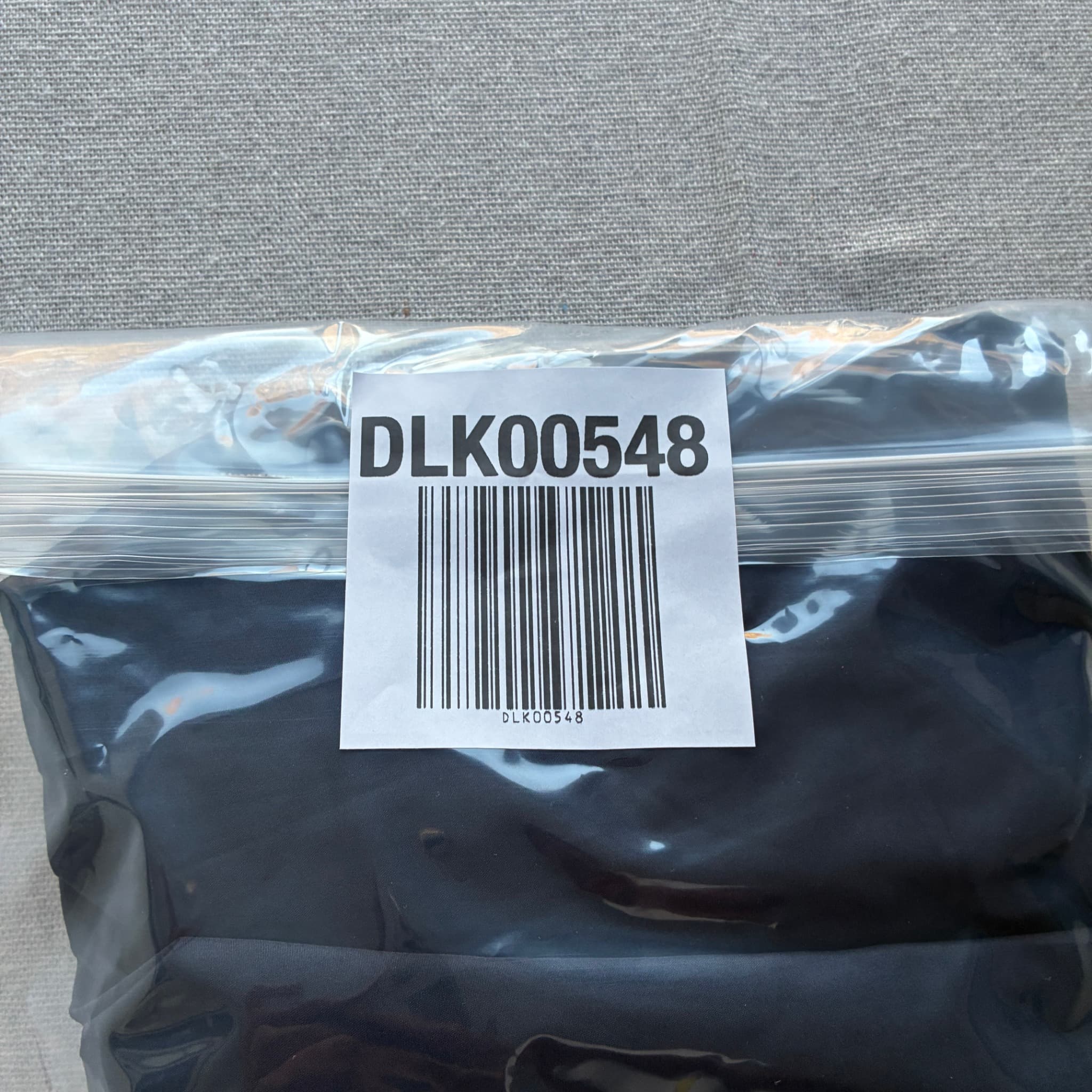 Nike Vintage Nylon Athletic Shorts Black And Yellow — photo 6 of 6