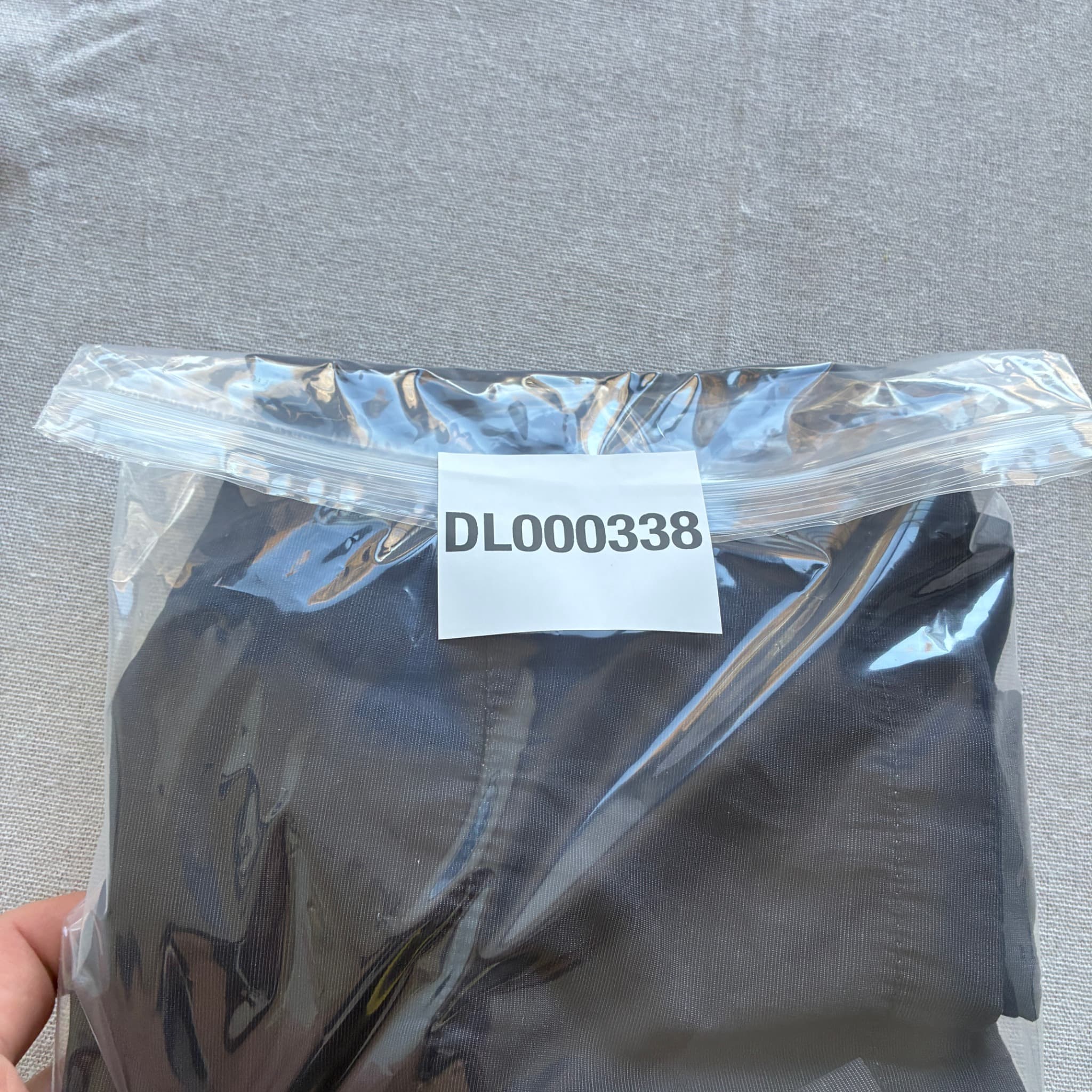 Nike Vintage Nylon Cargo Shorts Black — photo 7 of 8