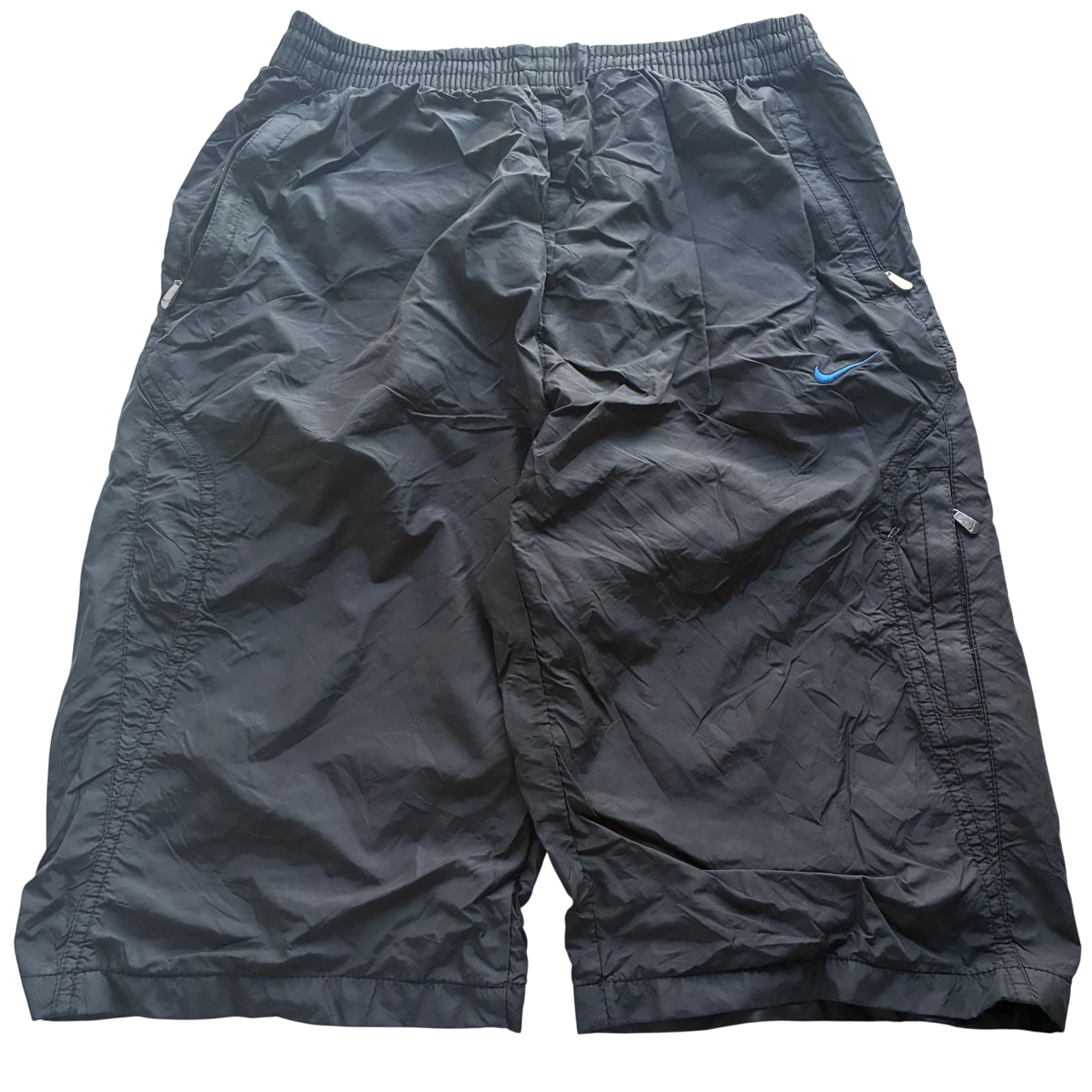 Nike Vintage Nylon Cargo Shorts Black XL — photo 1 of 7