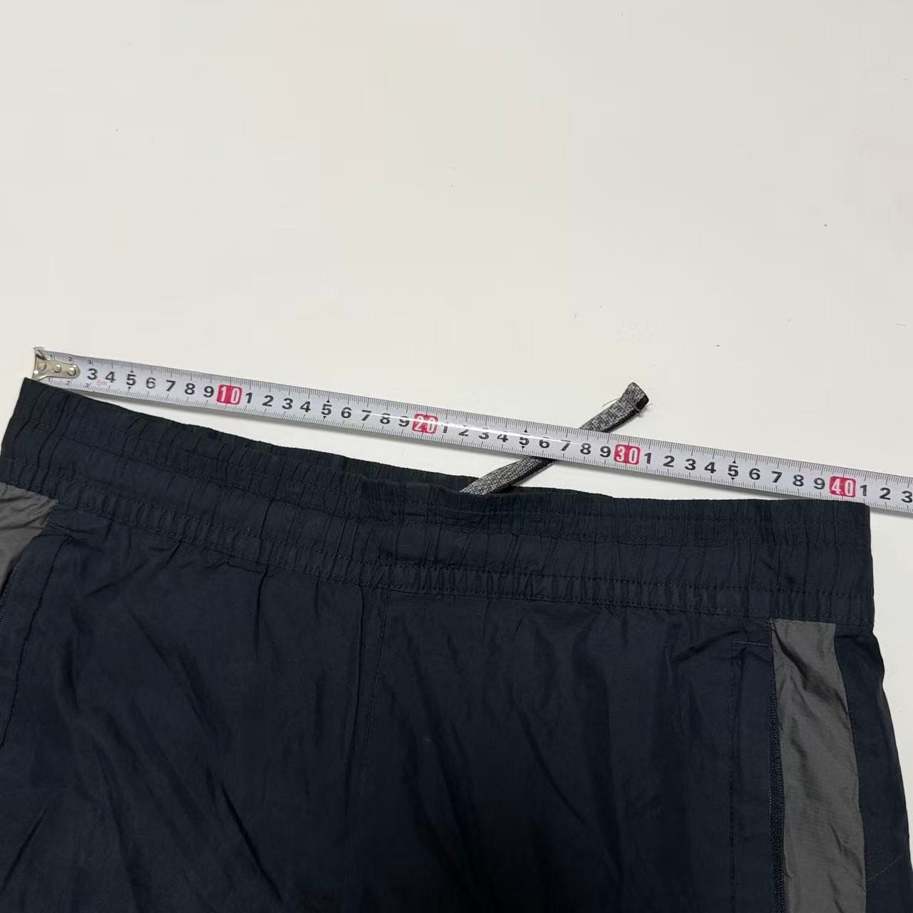 Nike Vintage Nylon Track Pants Size S — photo 6 of 11