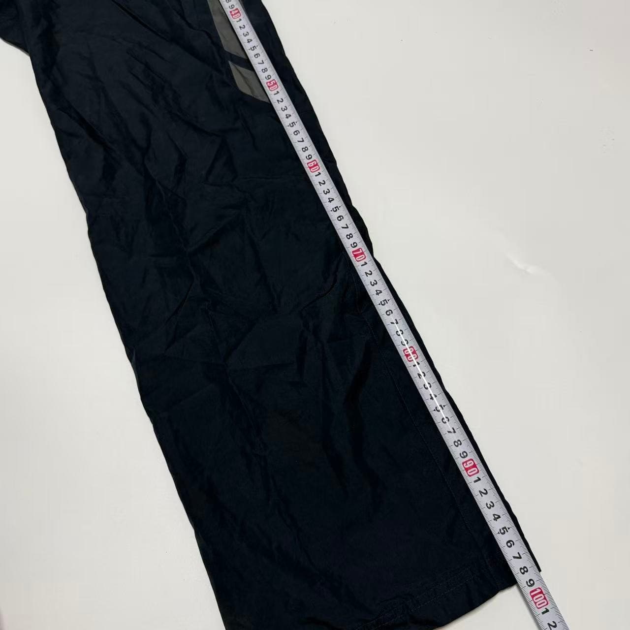 Nike Vintage Nylon Track Pants Size S — photo 10 of 11