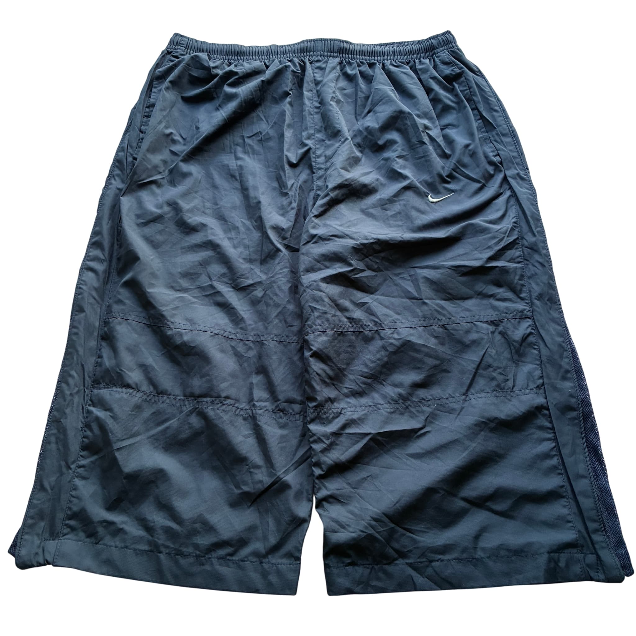 Nike Vintage Nylon Windbreaker Shorts Black Mesh Detail XL — photo 1 of 7