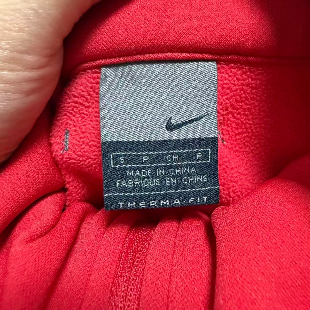 Nike Vintage Red Full-Zip Therma-FIT Jacket — photo 4 of 6