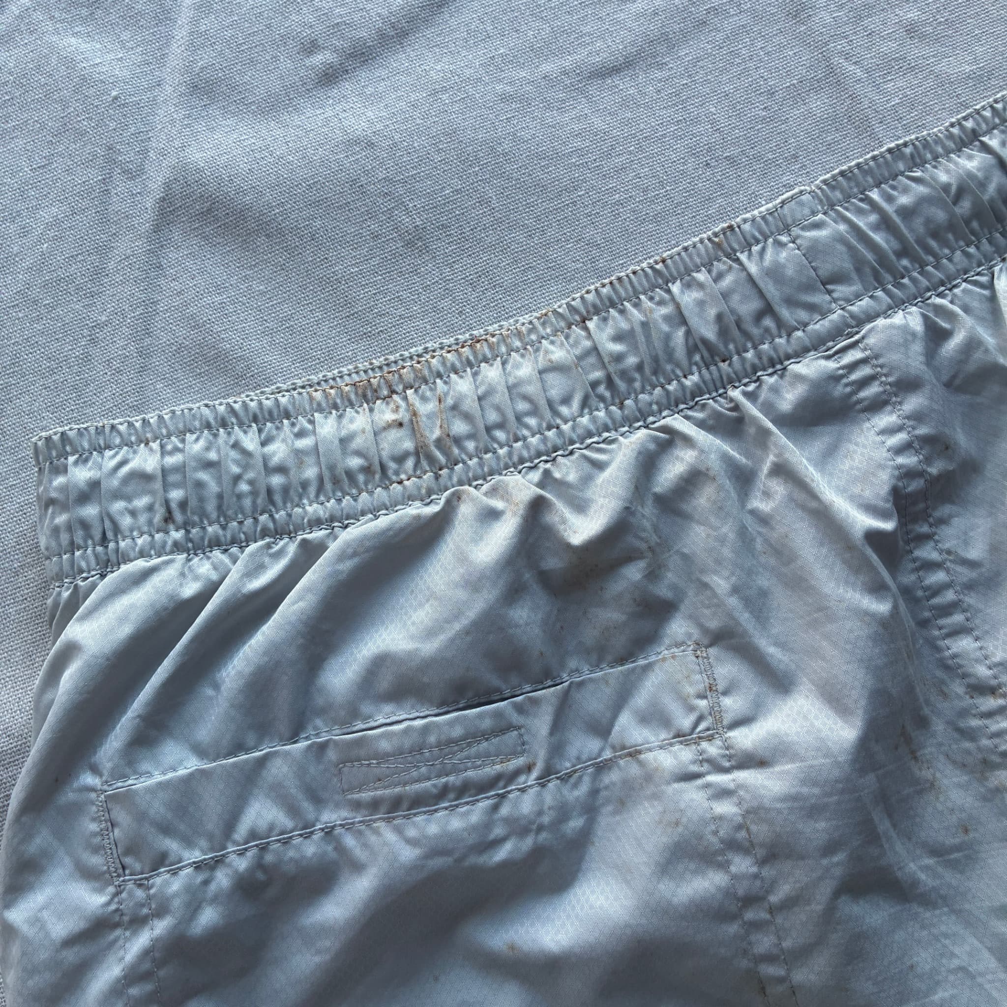 Nike Vintage Silver/Grey Athletic Shorts L — photo 7 of 8