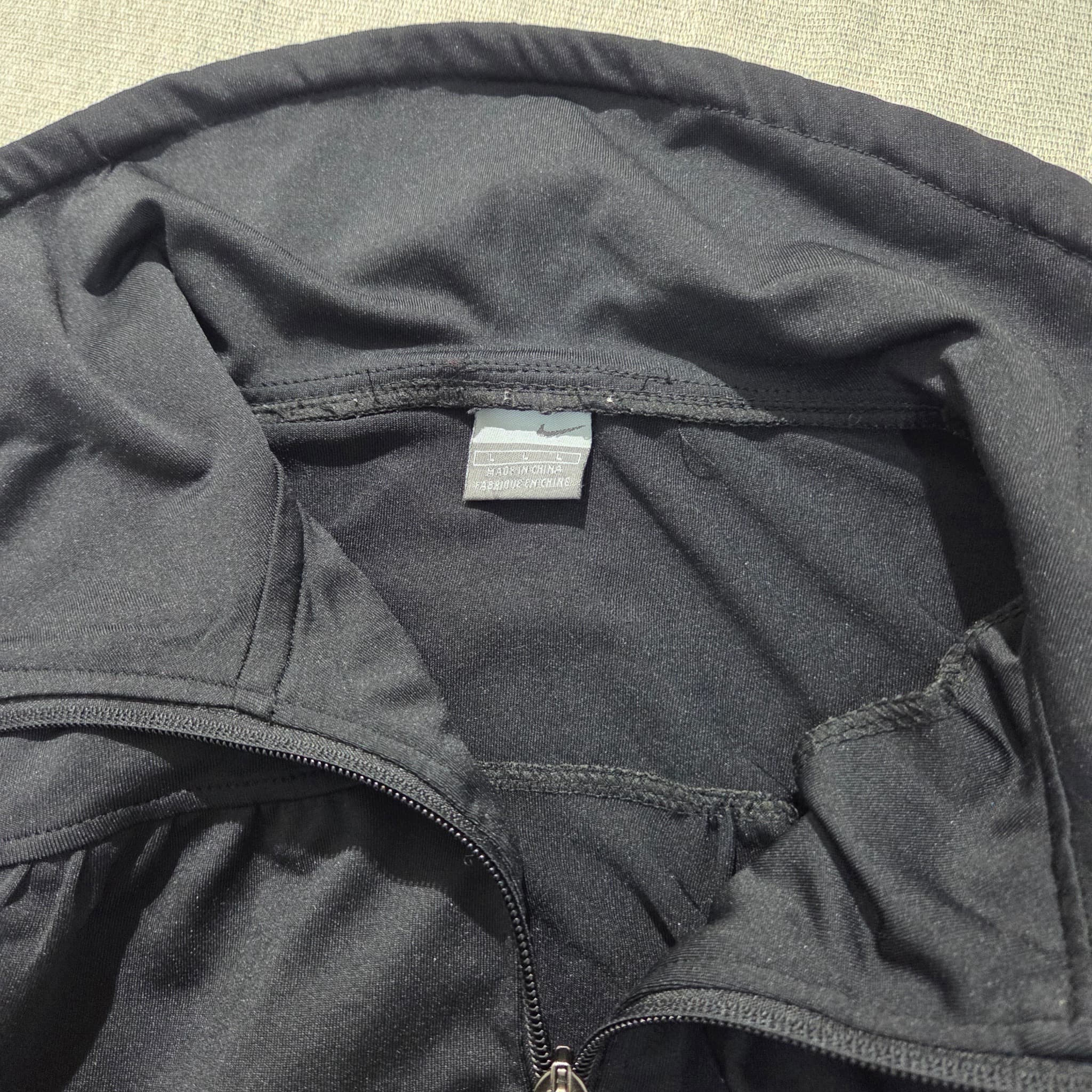 Nike Women's Black Full-Zip Ruched Track Jacket — photo 6 of 10
