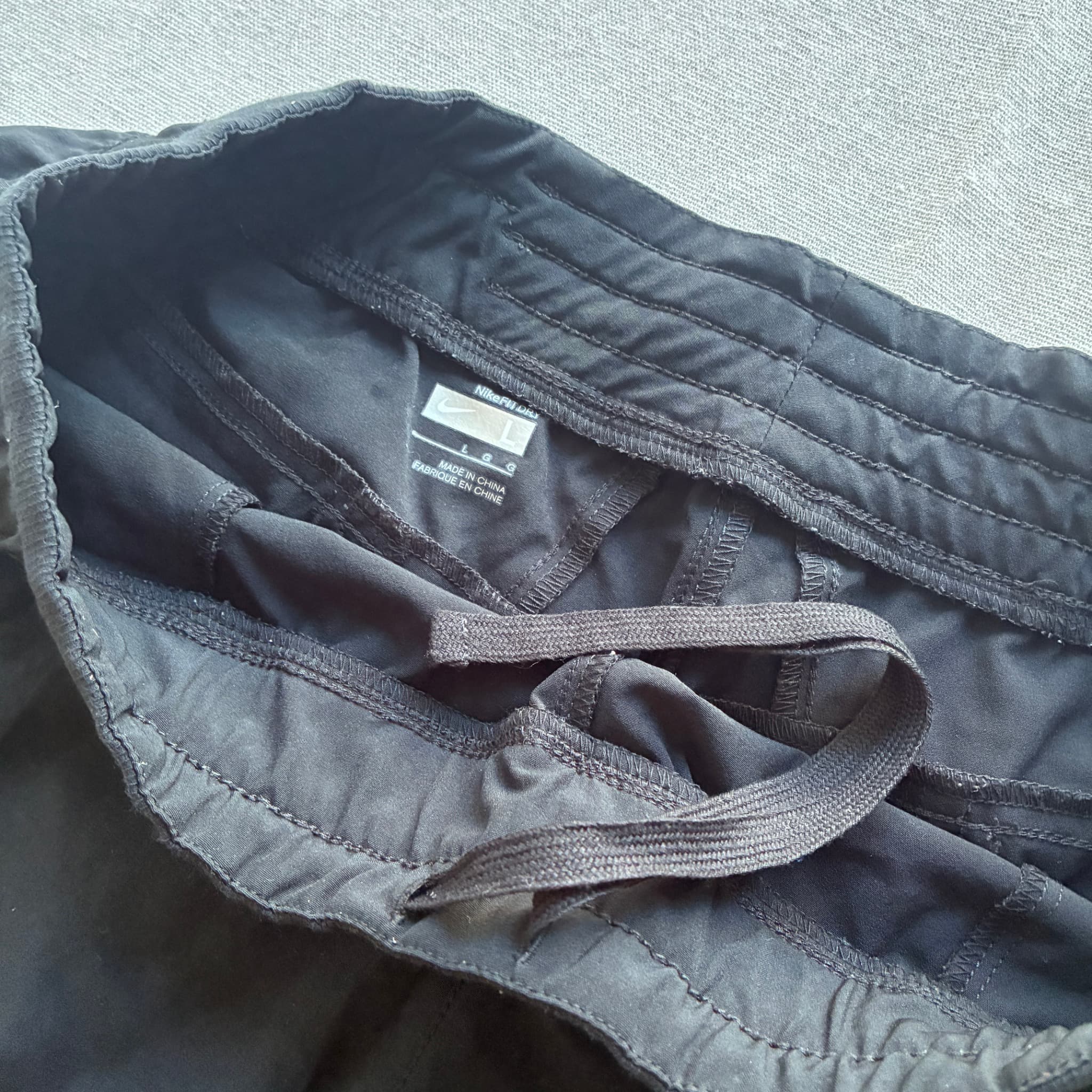 Nike Women's Black Wide Leg Athletic Pants Size L — photo 4 of 6