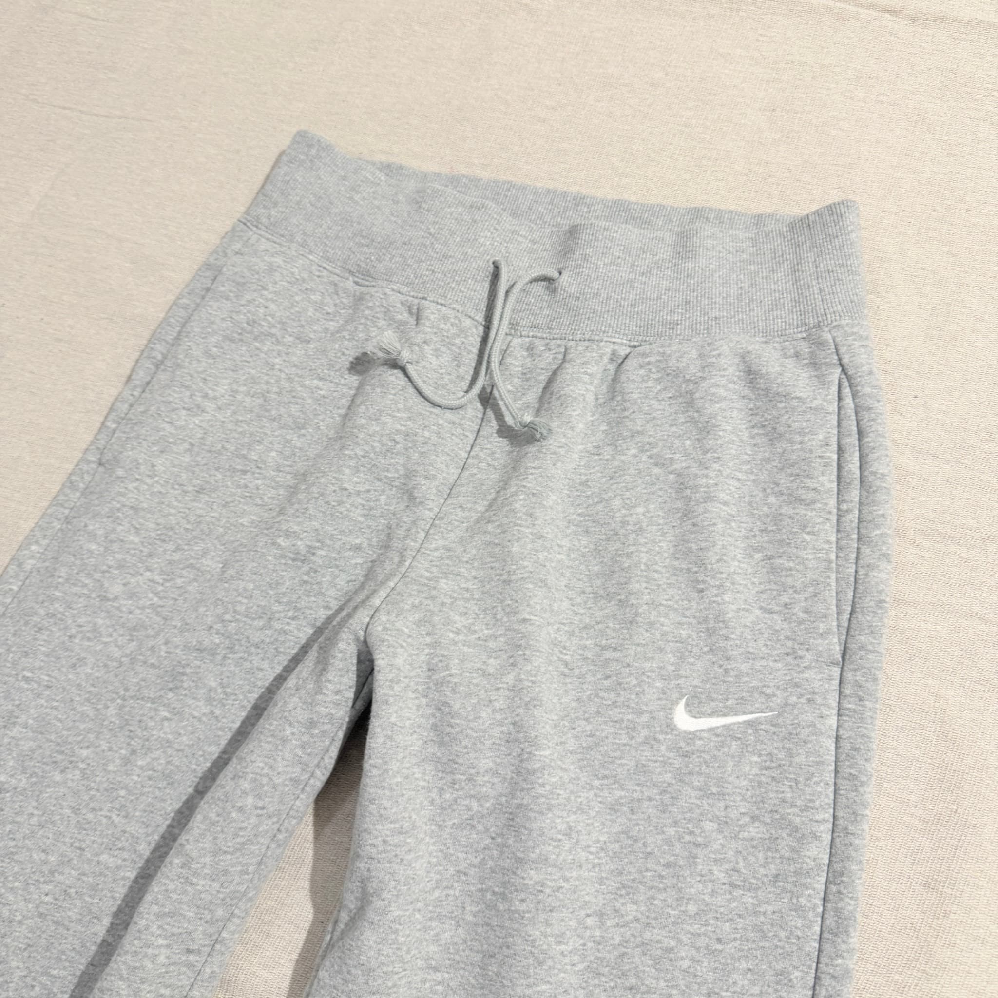 Nike Women's Phoenix Fleece Wide-Leg Sweatpants Grey Size L — photo 3 of 6