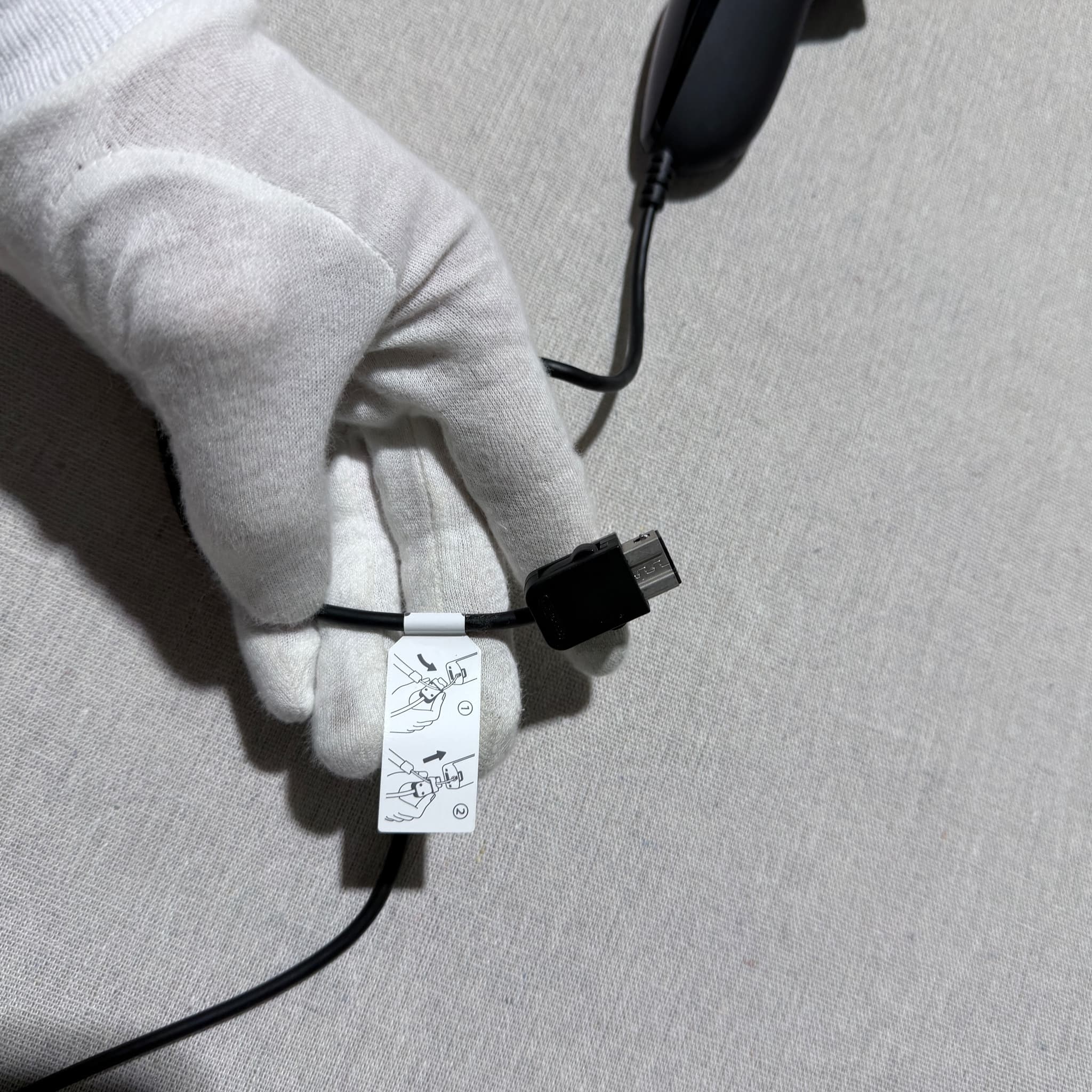 Nintendo Wii Nunchuk Controller Black Original RVL-004 — photo 2 of 10