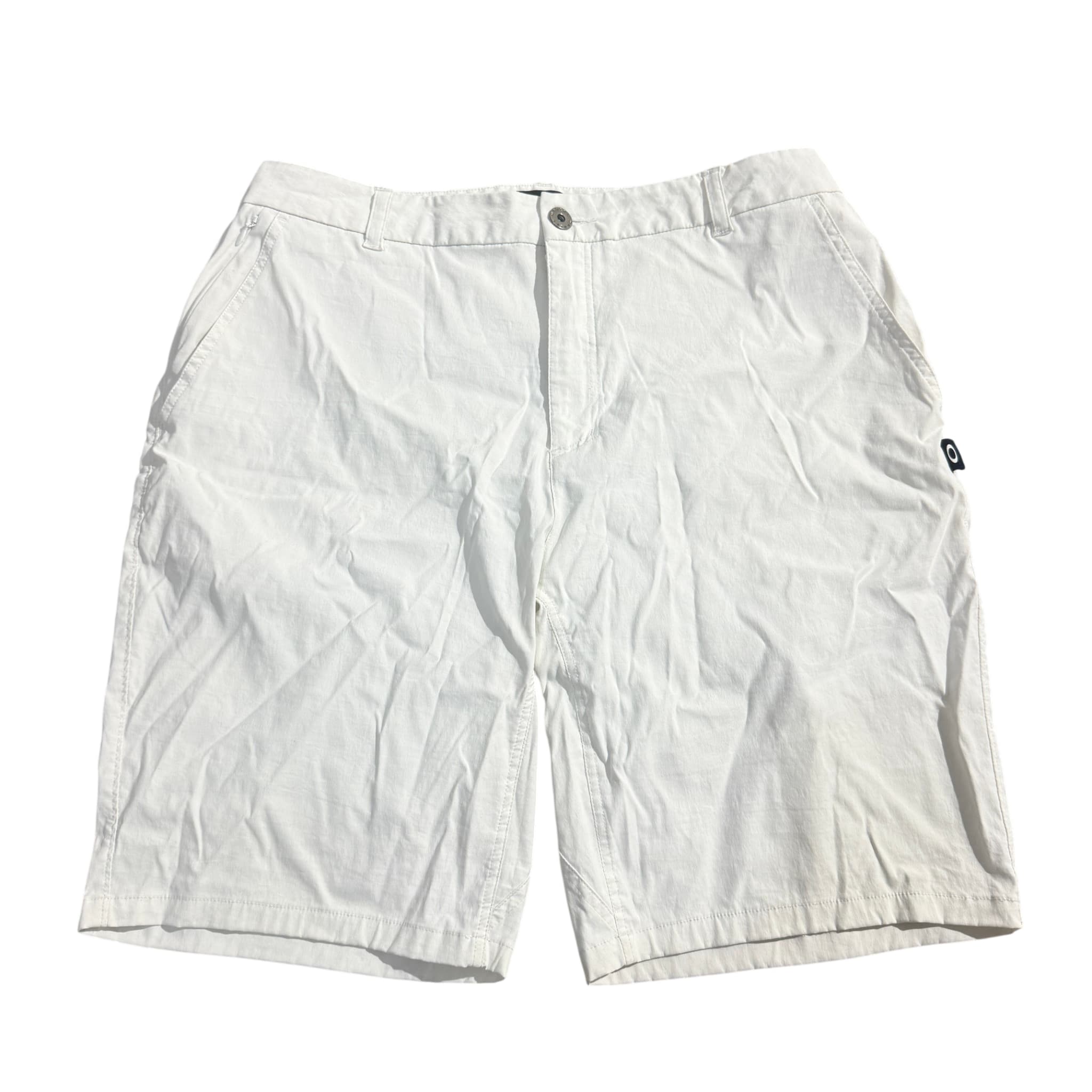 Oakley Men's White Casual Performance Shorts Size 40 — photo 1 of 6