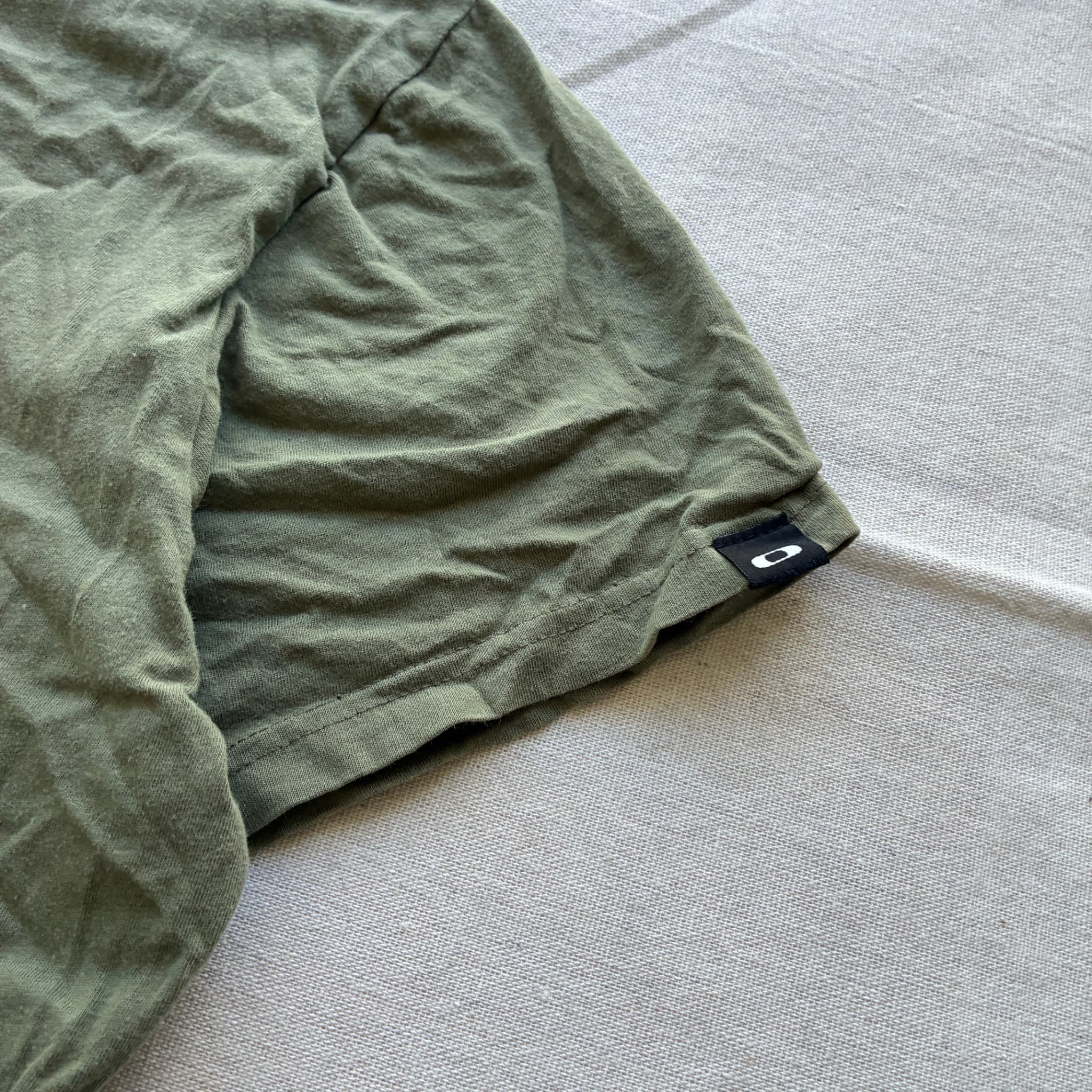 Oakley Olive Green Graphic T-Shirt Men's Large — photo 2 of 6