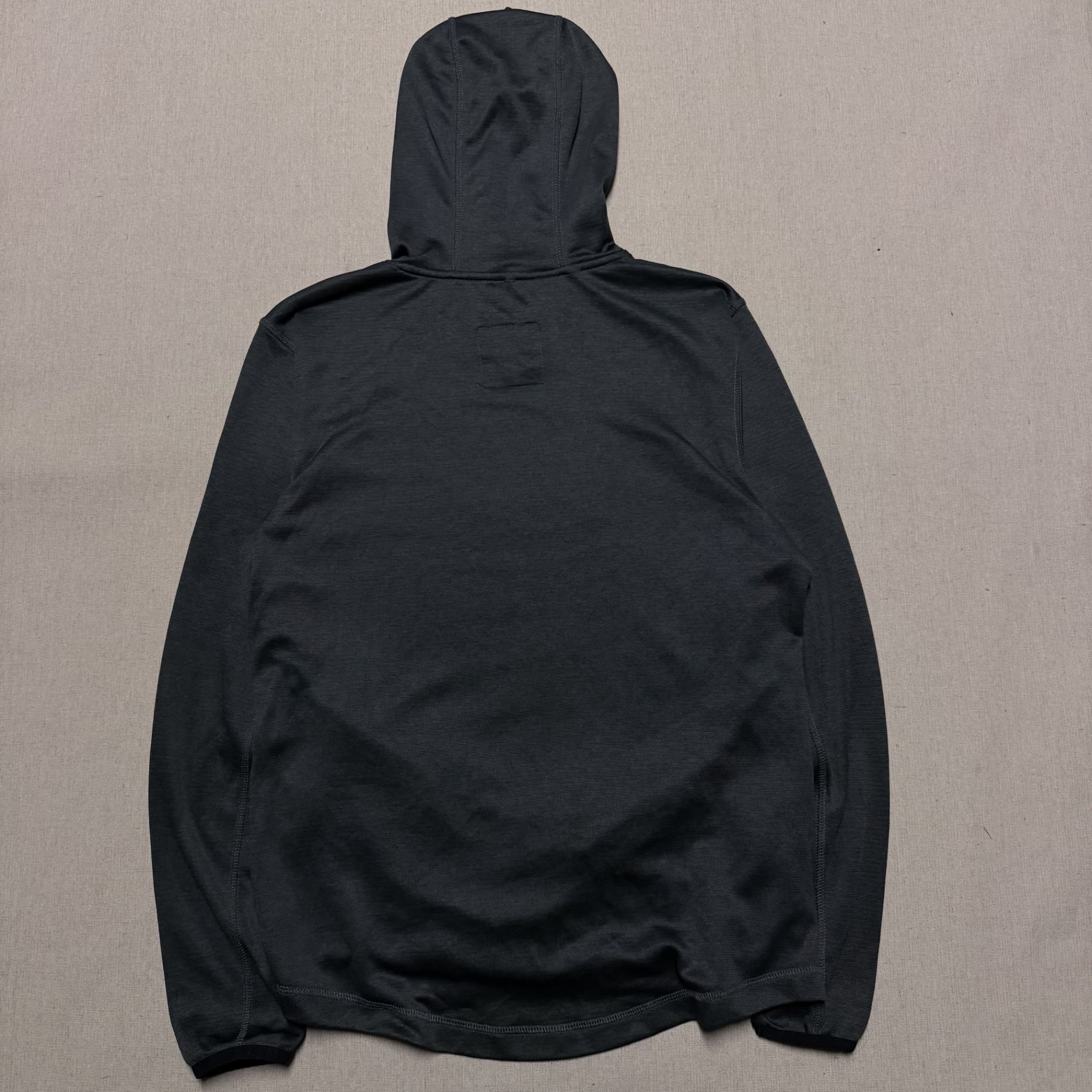 Oakley Performance Tech Hoodie Black Pullover Size S — photo 6 of 8