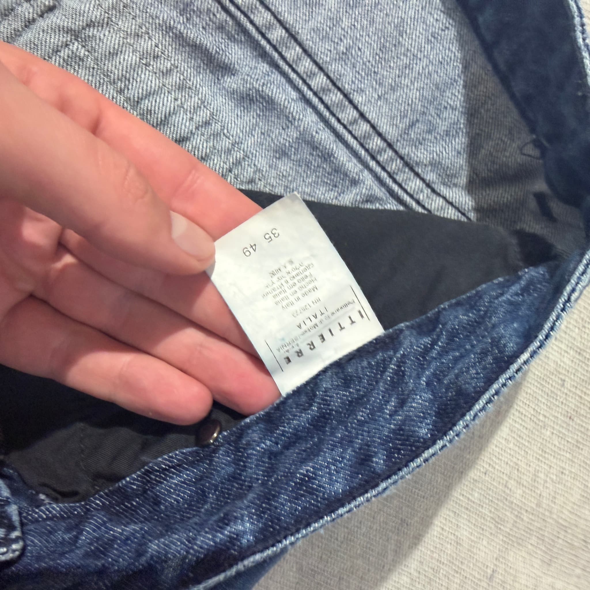 Pierre Balmain Men's Blue Denim Jeans Tapered Leg Size 35 — photo 10 of 11