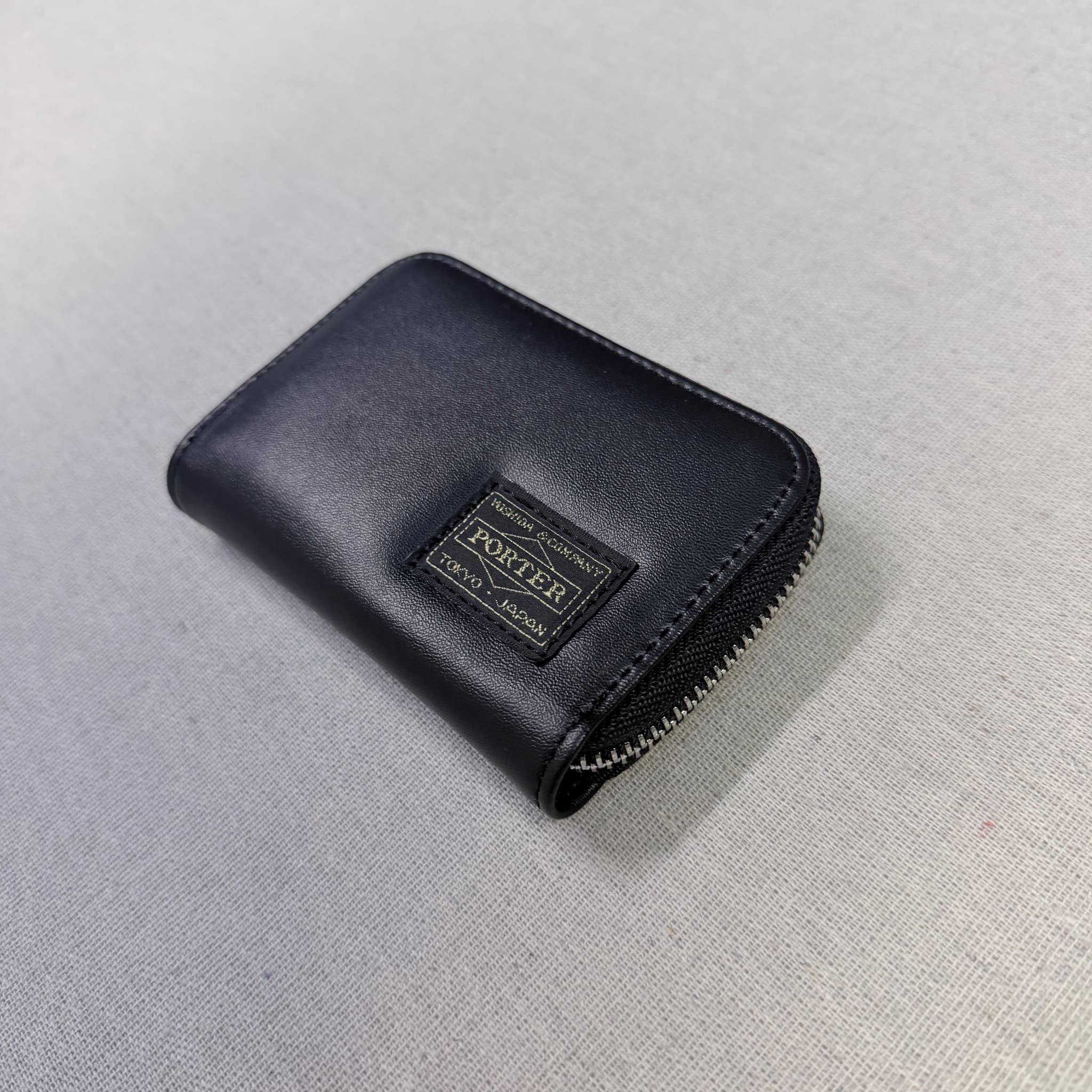 Porter Yoshida & Co. Able Coin Case Black Leather Zip Wallet — photo 2 of 7