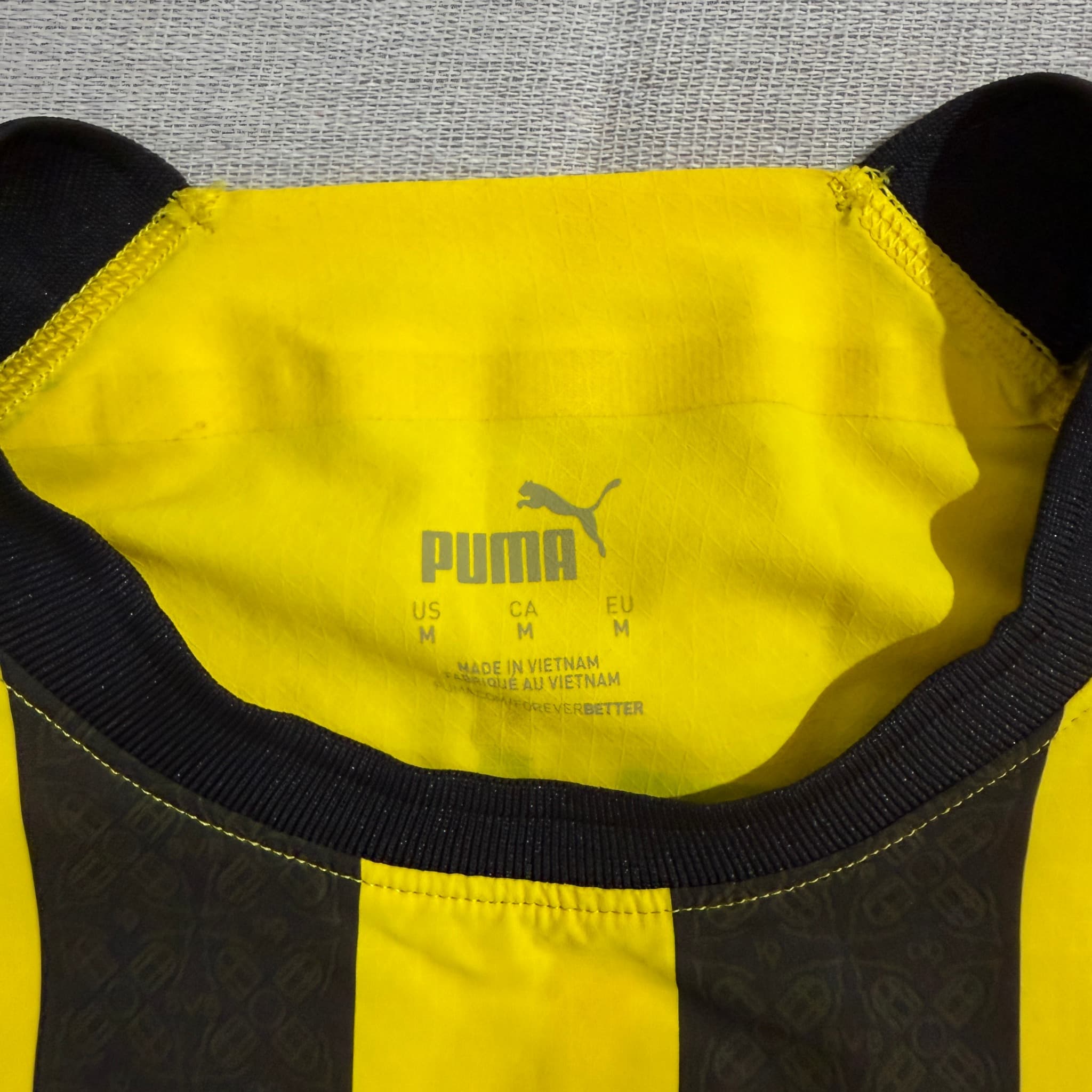 Puma Borussia Dortmund 2022-23 Home Jersey Bellingham #22 Yellow Black Size M — photo 3 of 11