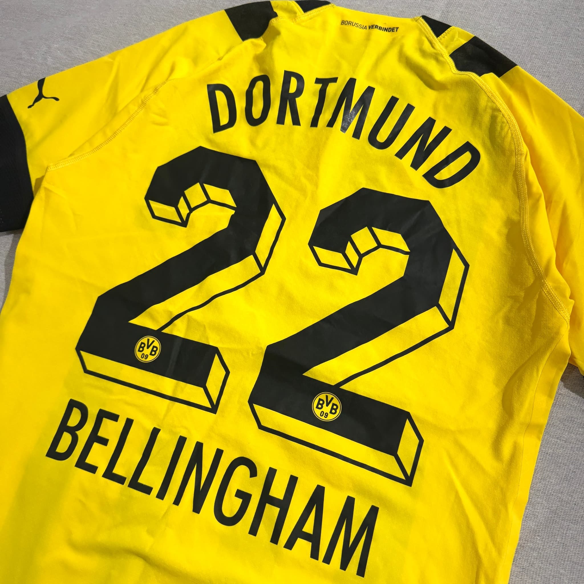 Puma Borussia Dortmund 2022-23 Home Jersey Bellingham #22 Yellow Black Size M — photo 7 of 11