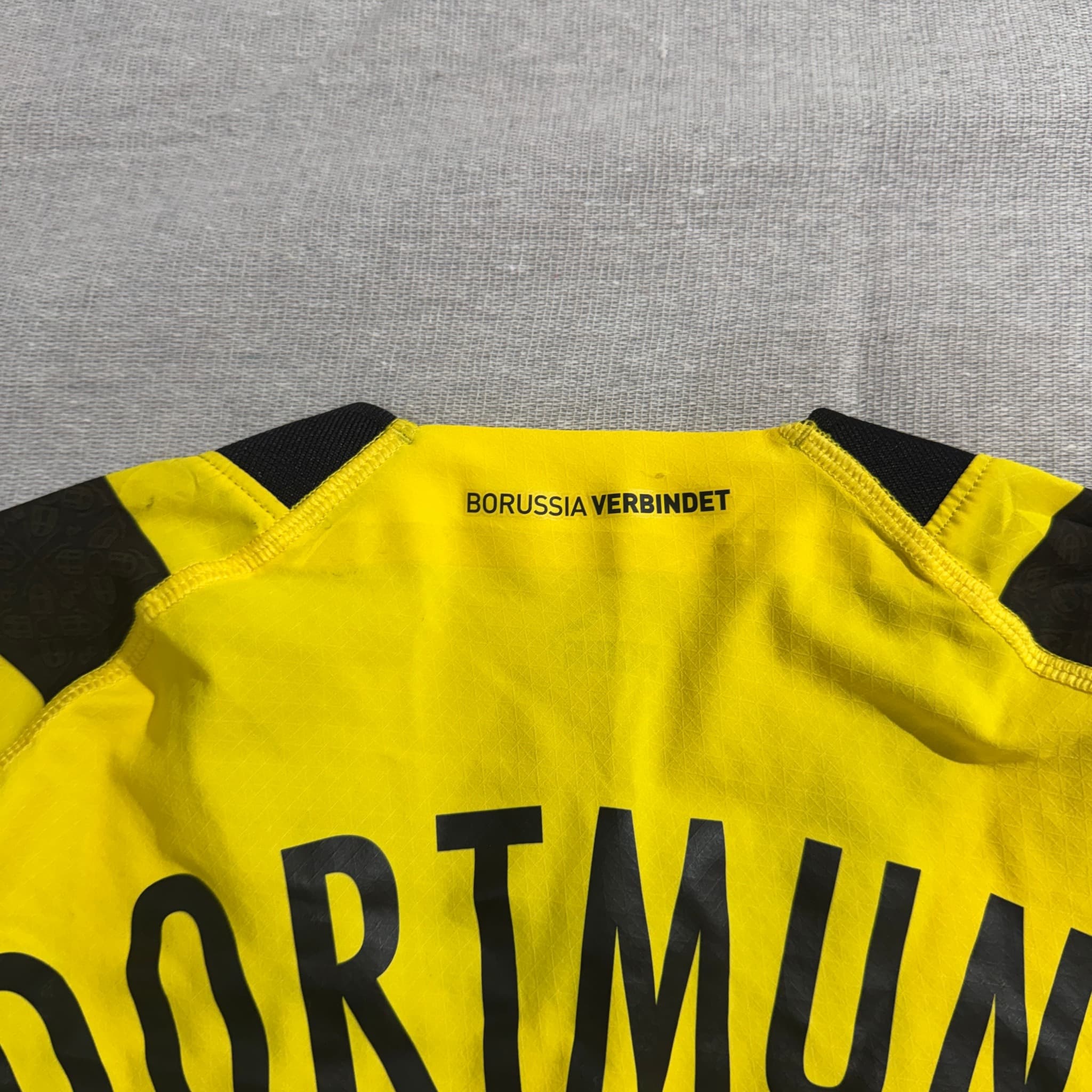 Puma Borussia Dortmund 2022-23 Home Jersey Size M — photo 8 of 12