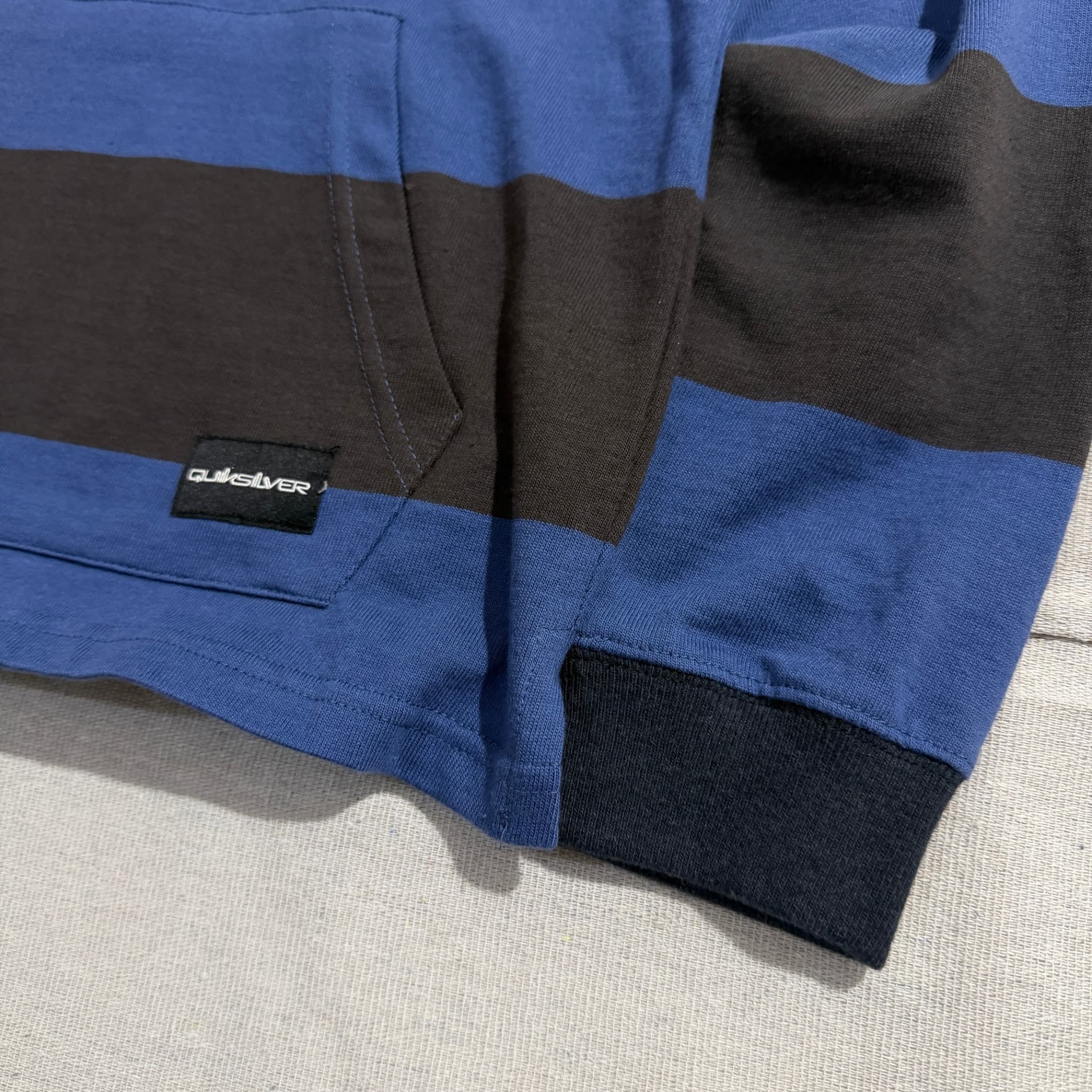 Quiksilver Striped Long Sleeve Hooded T-Shirt Blue Black Size 14 — photo 2 of 5