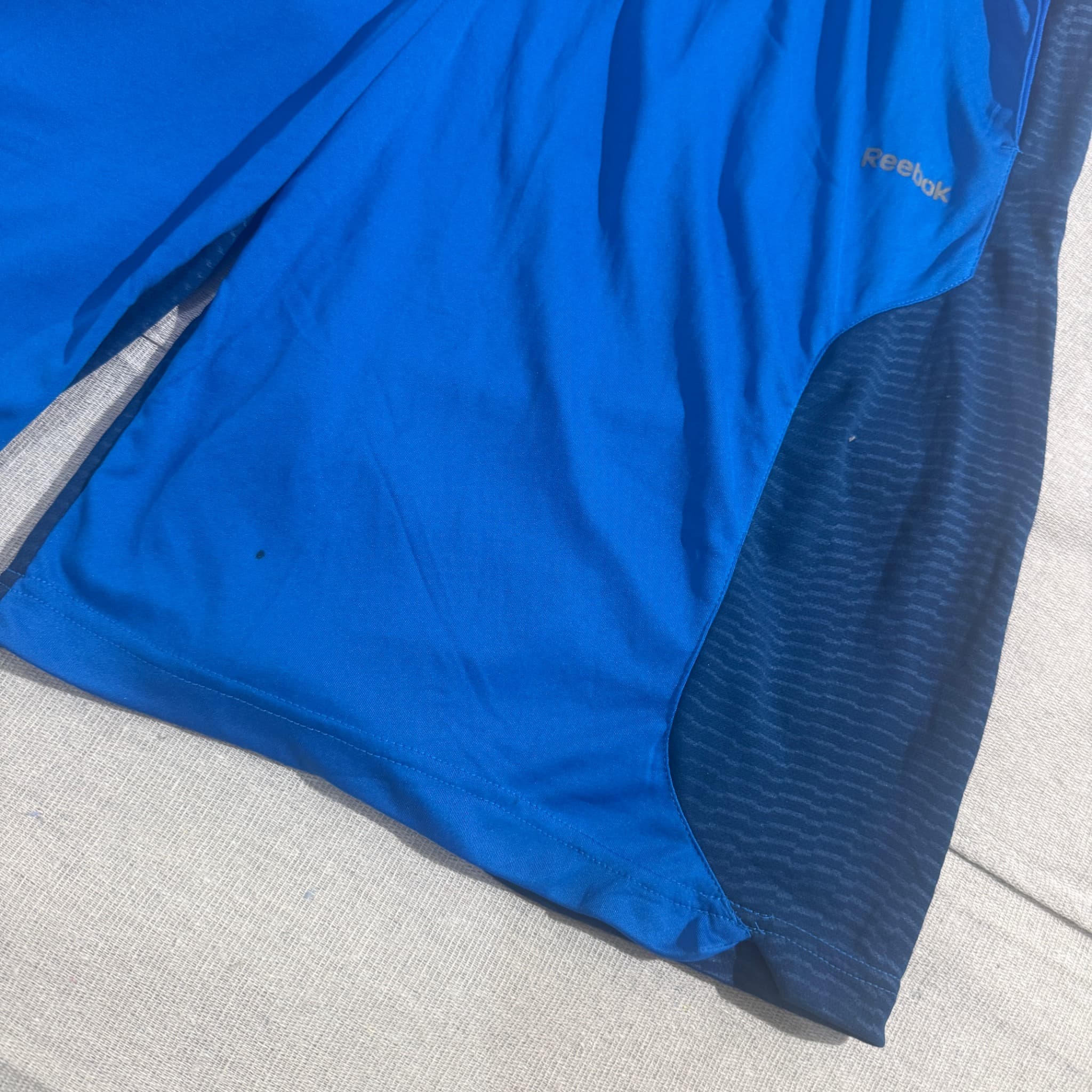 Reebok Blue Athletic Performance Shorts Size M — photo 3 of 6