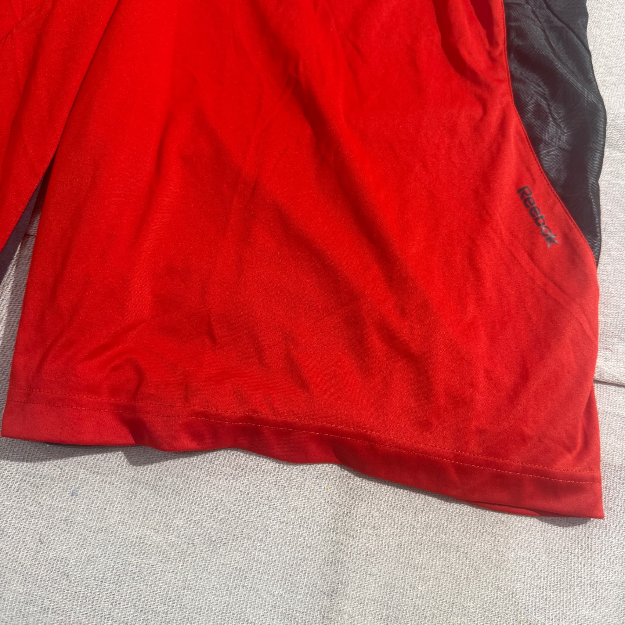 Reebok Men's Athletic Basketball Shorts Red Black — photo 5 of 7