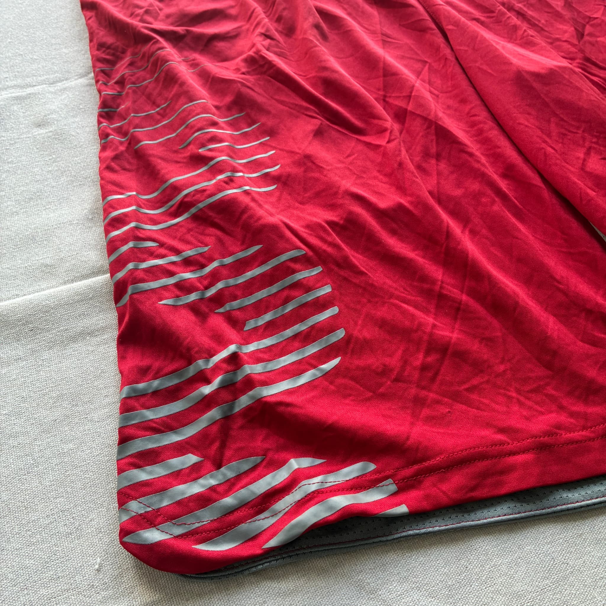 Reebok Men's Athletic Performance Shorts Red Gym Training Size XL — photo 2 of 7