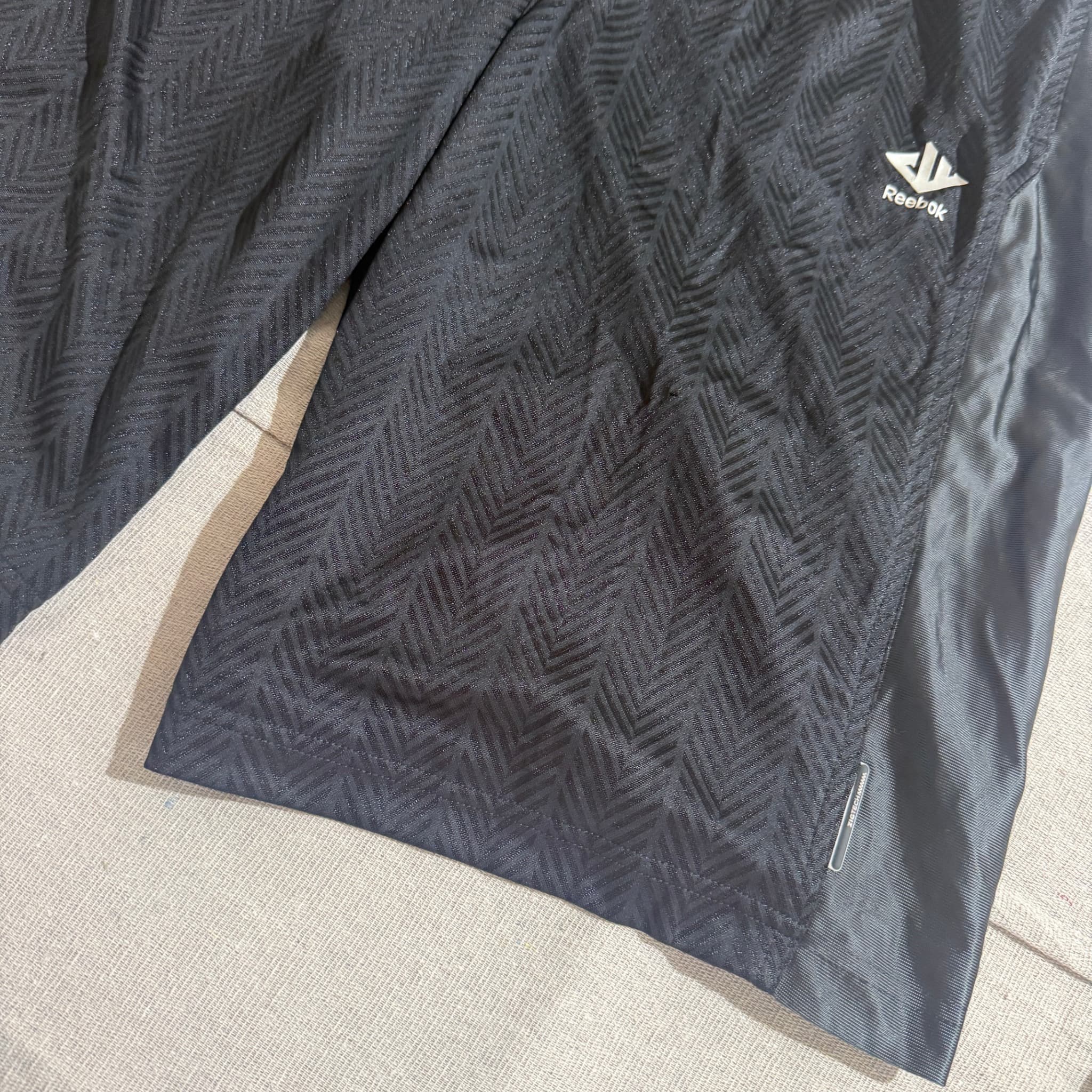 Reebok Men's Black Athletic Basketball Shorts Size L — photo 2 of 7