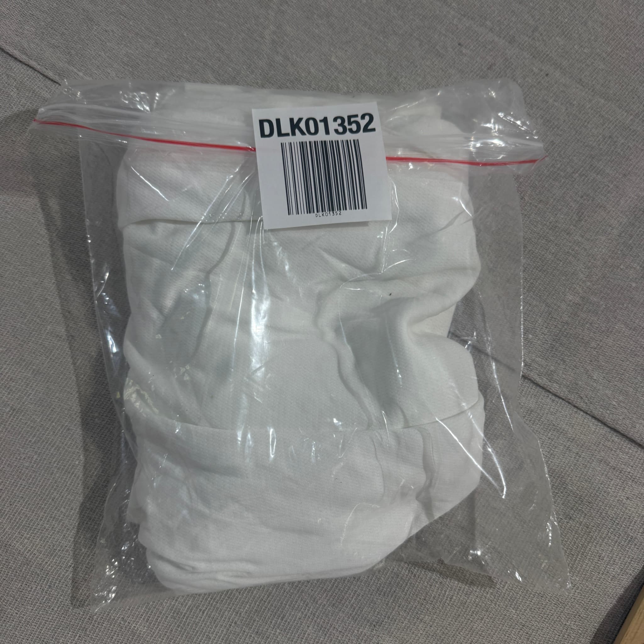 Reebok Men's White Athletic Performance Shorts — photo 6 of 6