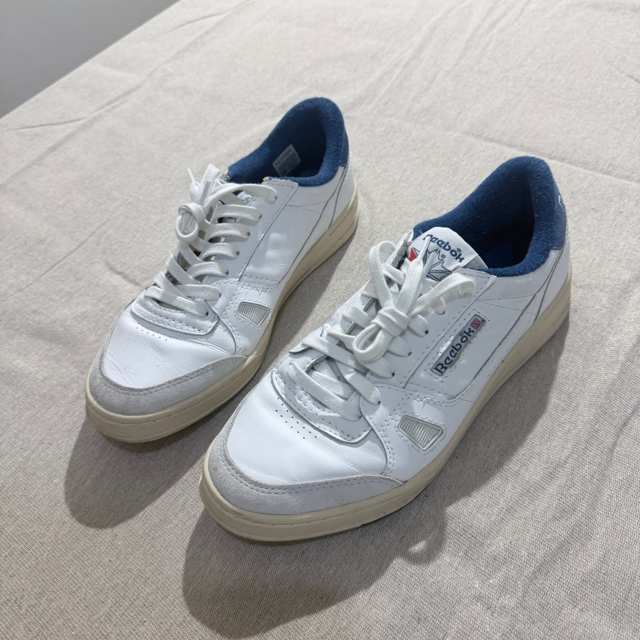 Reebok Phase 1 Pro Vintage White Navy Sneakers — photo 3 of 10