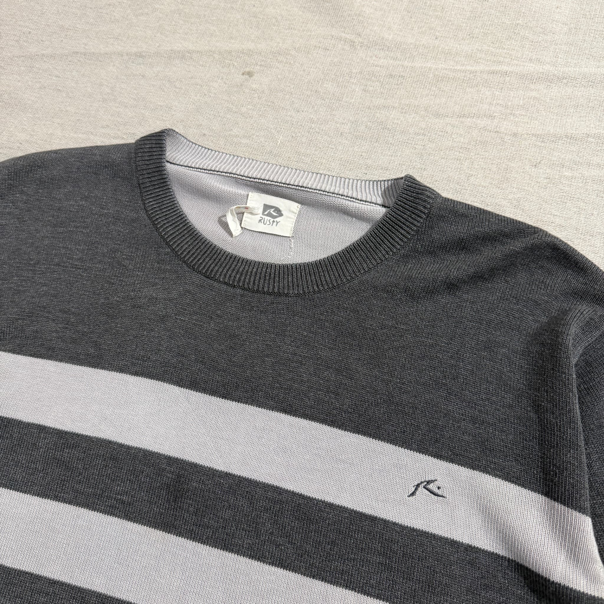 Rusty Men's Striped Crew Neck Knit Sweater Grey Black Size L — photo 3 of 9