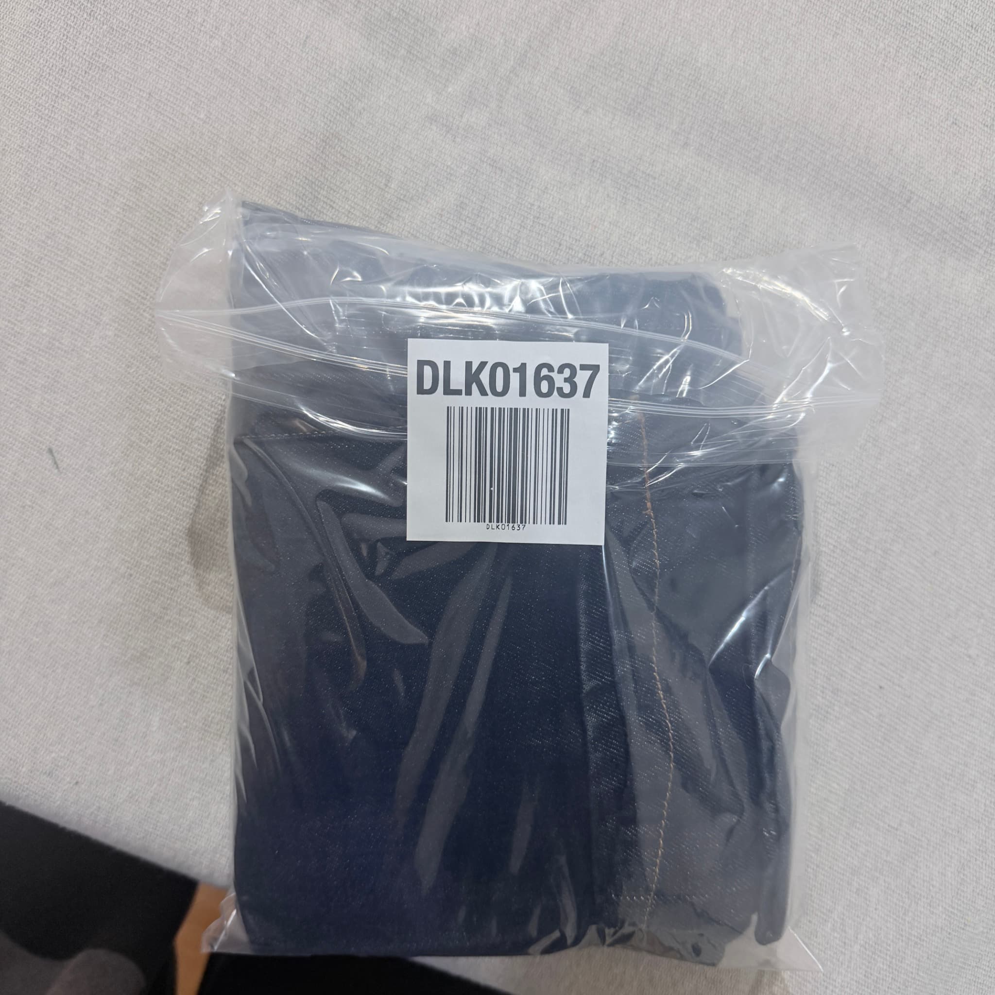 SAINT LAURENT Dark Blue Denim Jeans Men's Size 34 — photo 10 of 10