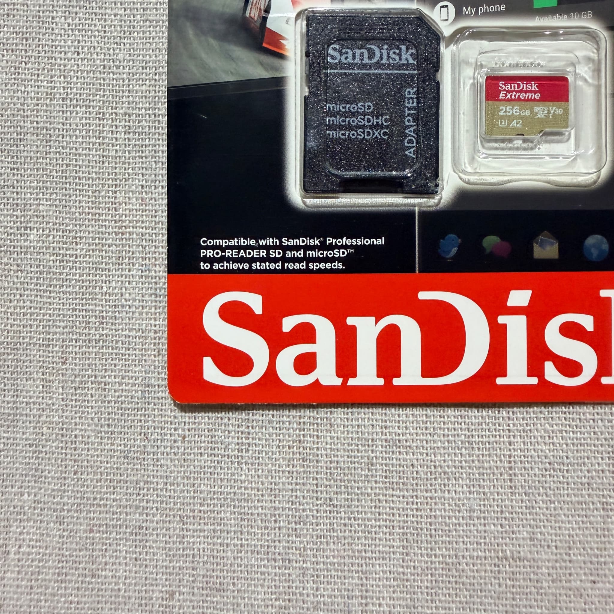SanDisk Extreme 256GB microSDXC UHS-I Memory Card with Adapter — photo 4 of 7