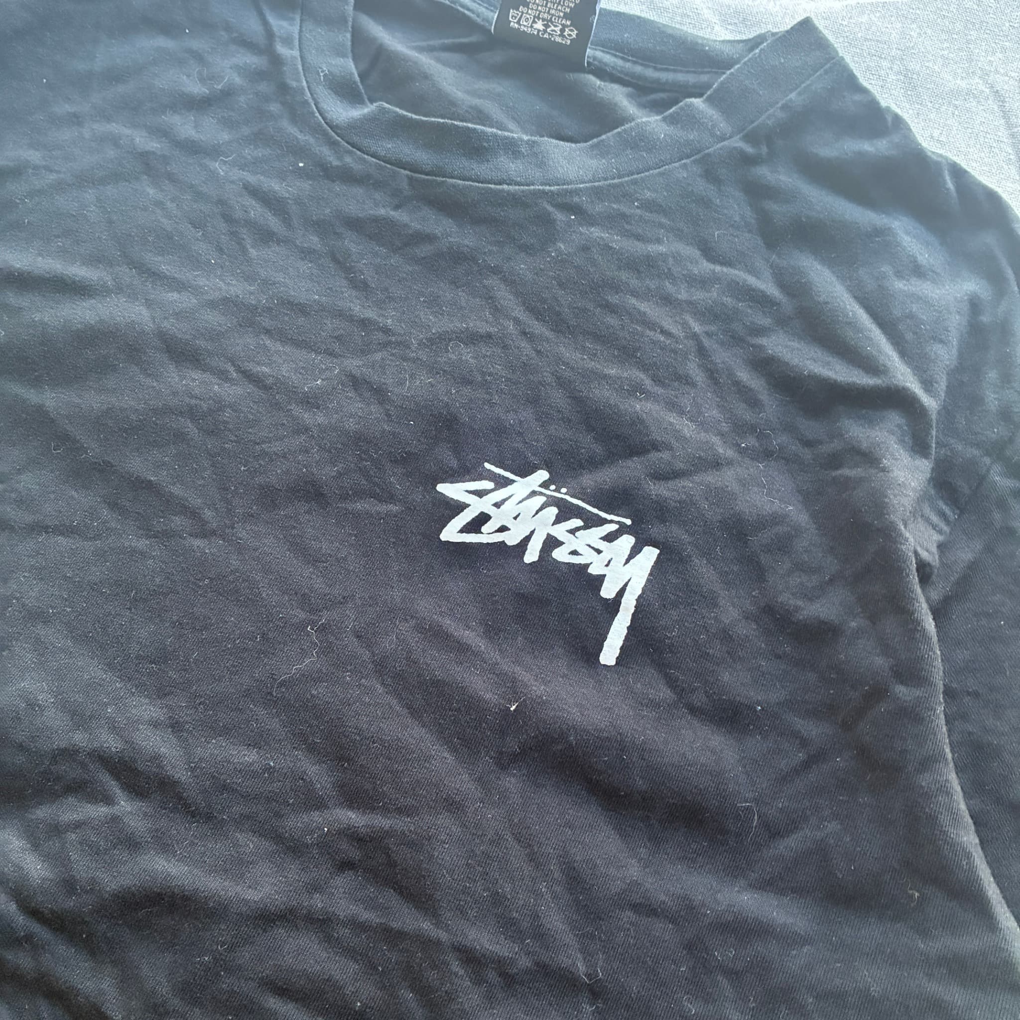 Stüssy Basic Logo T-Shirt Black Size L — photo 2 of 7