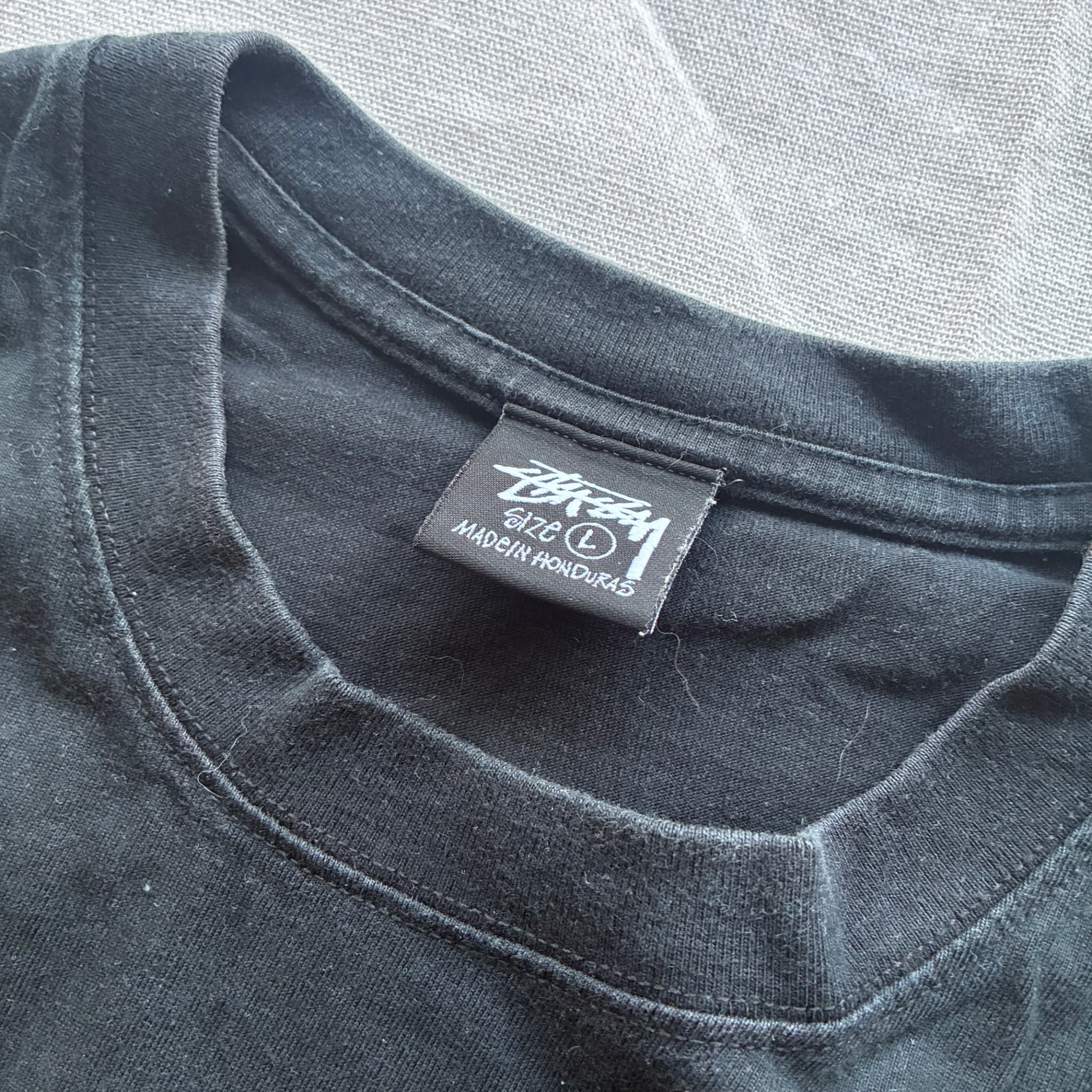 Stüssy Basic Logo T-Shirt Black Size L — photo 3 of 7
