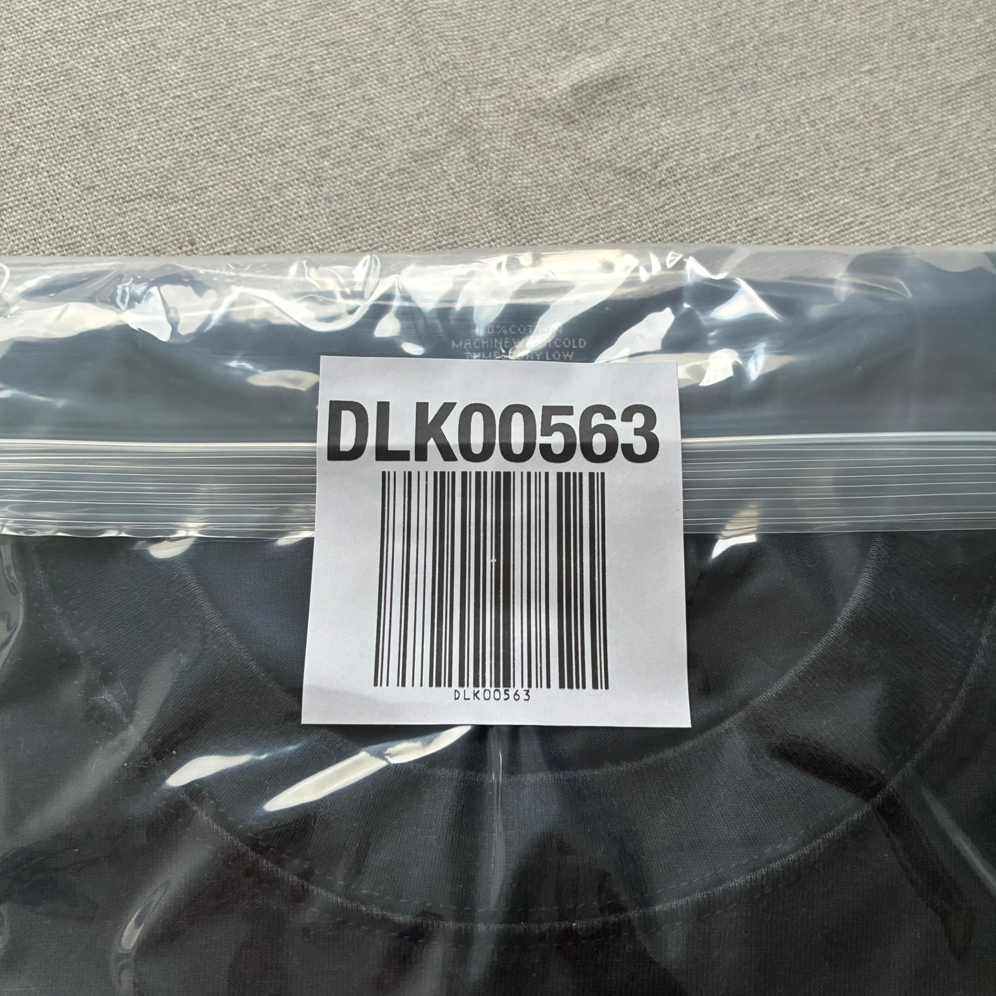Stüssy Basic Logo T-Shirt Black Size L — photo 7 of 7