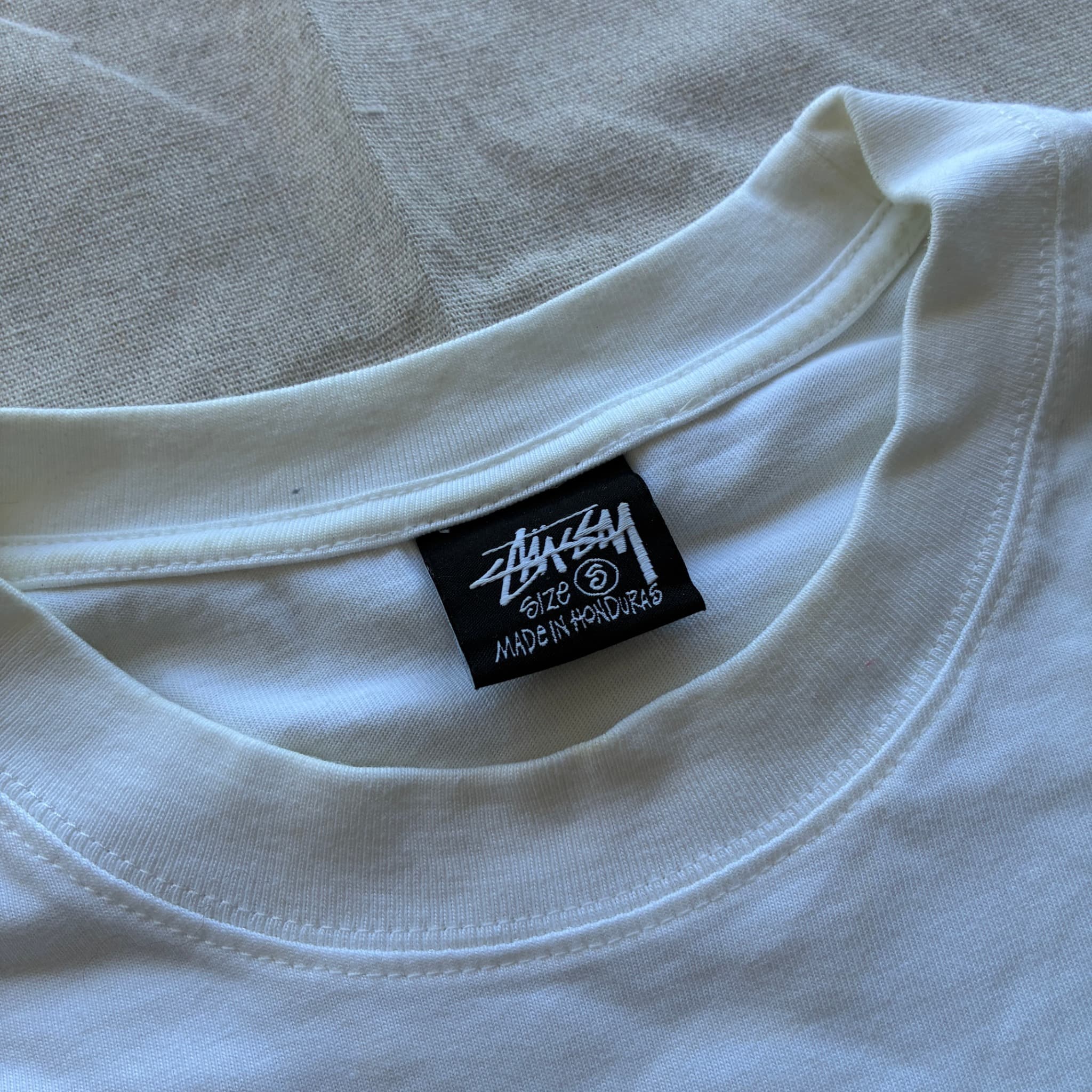 Stüssy Basic Logo T-Shirt White Size S — photo 4 of 7