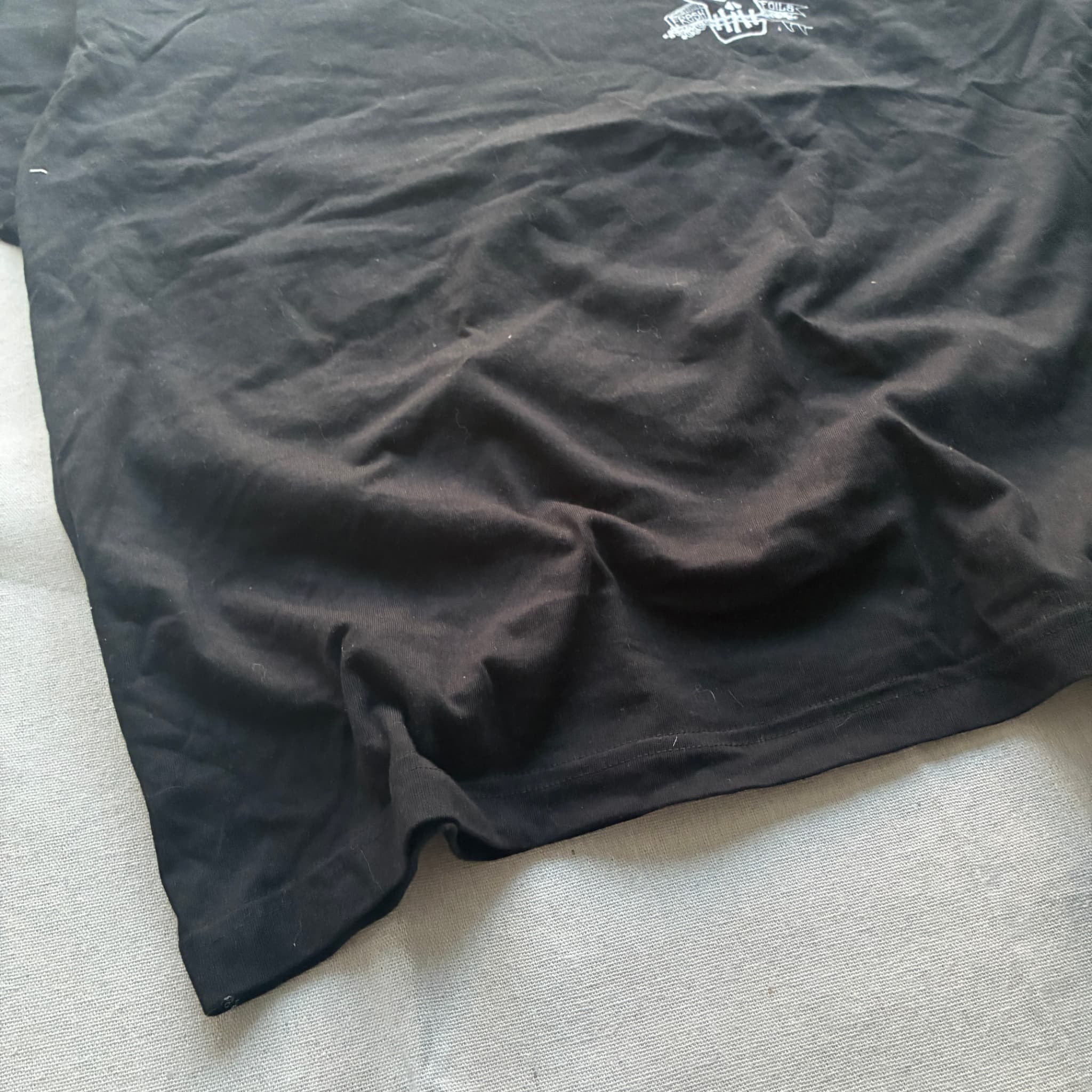 Stüssy Fresh Foils Skull Graphic T-Shirt — photo 3 of 7
