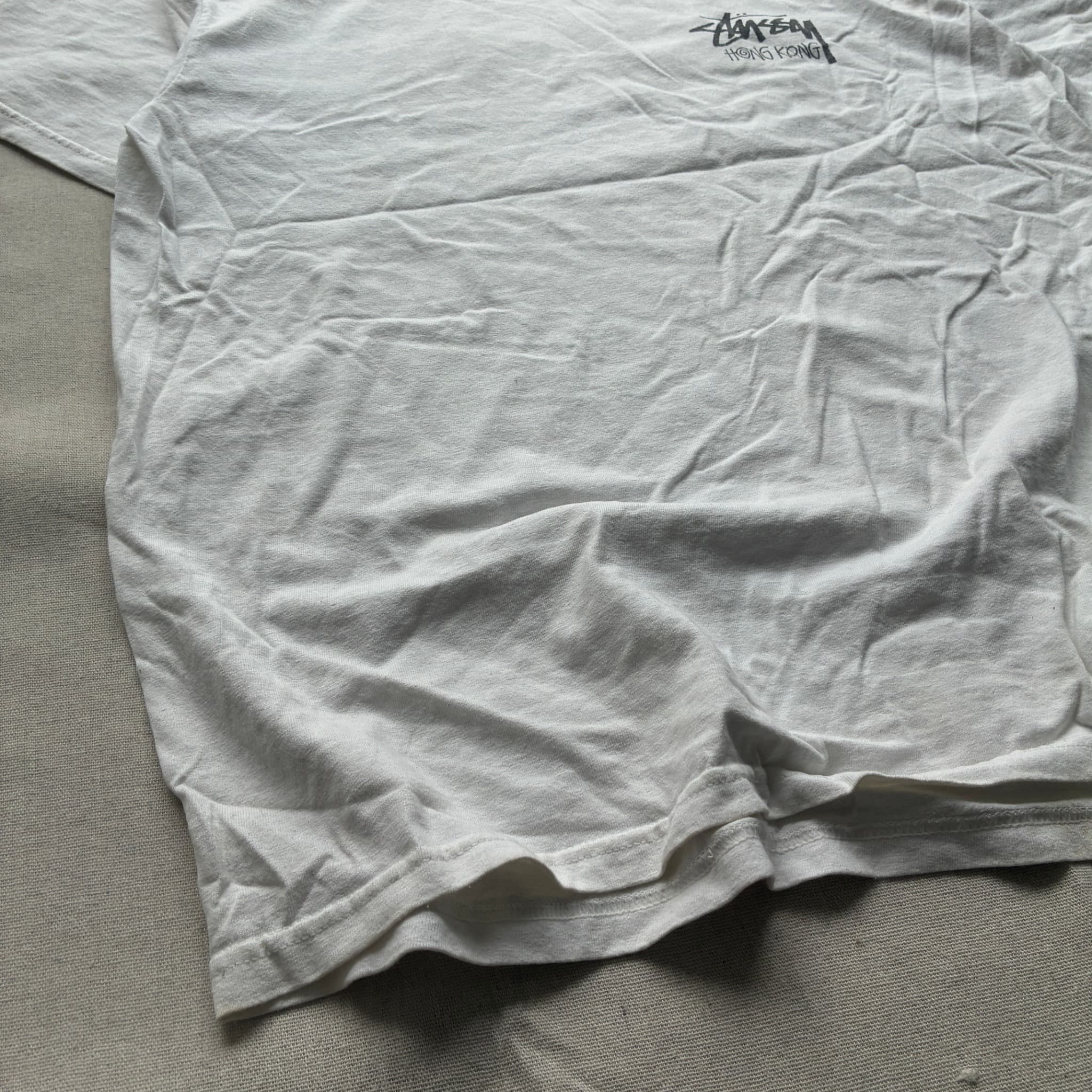 Stüssy Hong Kong Chapter T-Shirt White Graphic Tee Size L — photo 3 of 7