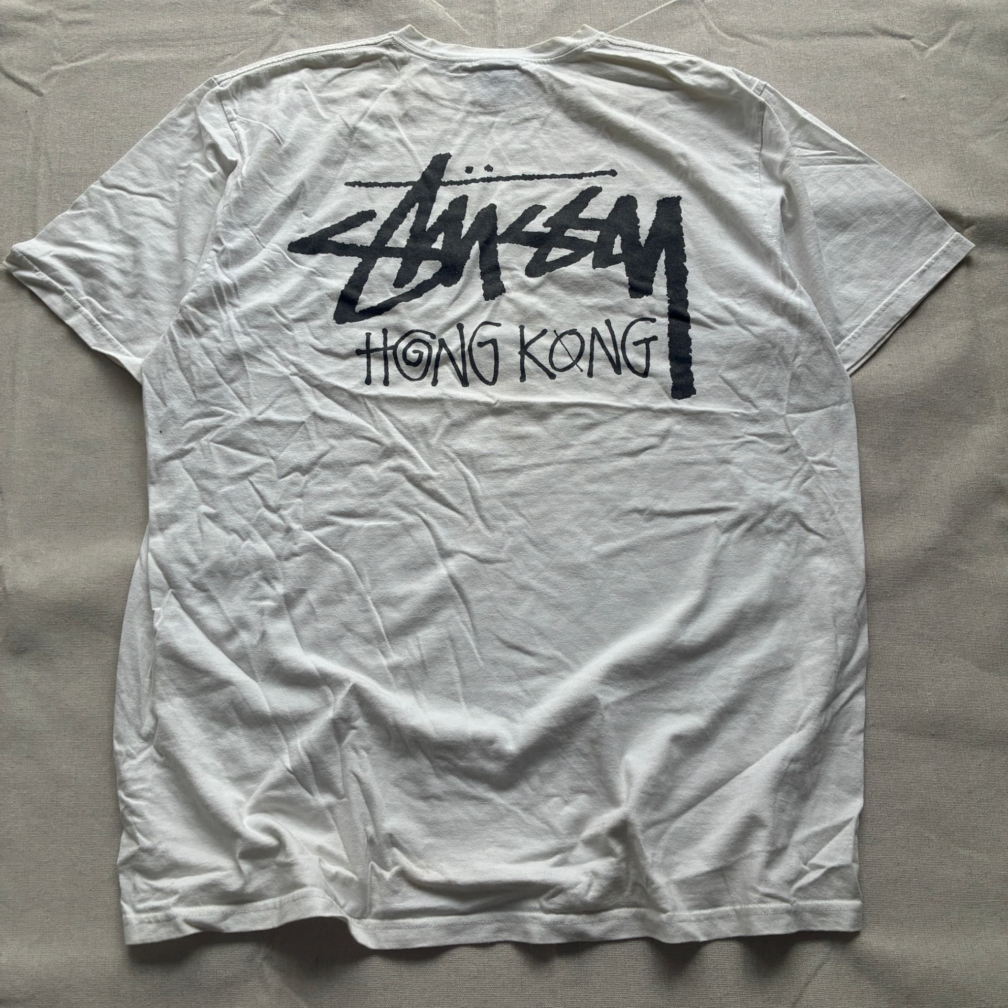 Stüssy Hong Kong Chapter T-Shirt White Graphic Tee Size L — photo 1 of 7