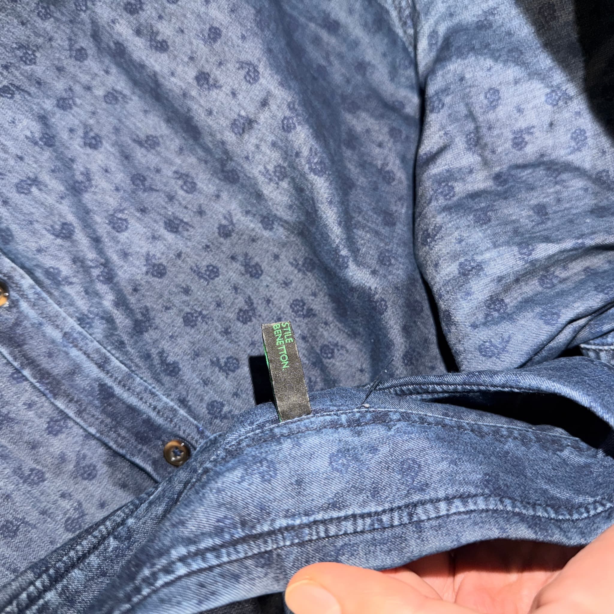 STILE BENETTON Blue Floral Denim Shirt — photo 5 of 7