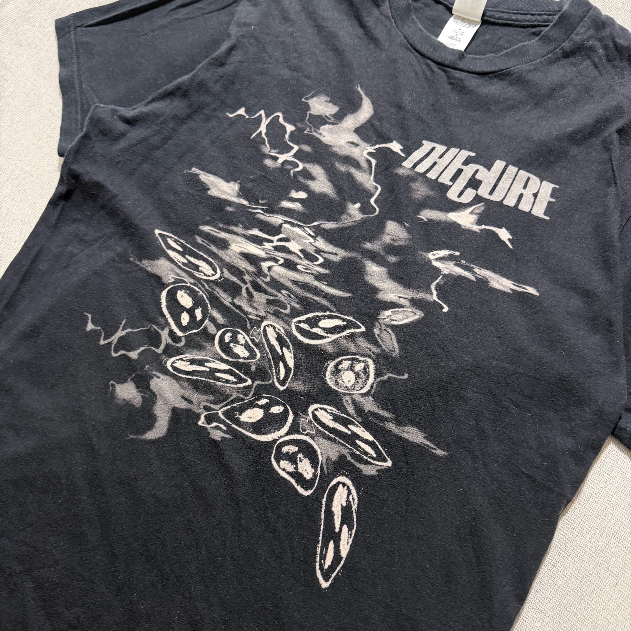 The Cure The Head On The Door Album Art T-Shirt Black Size M — photo 2 of 10