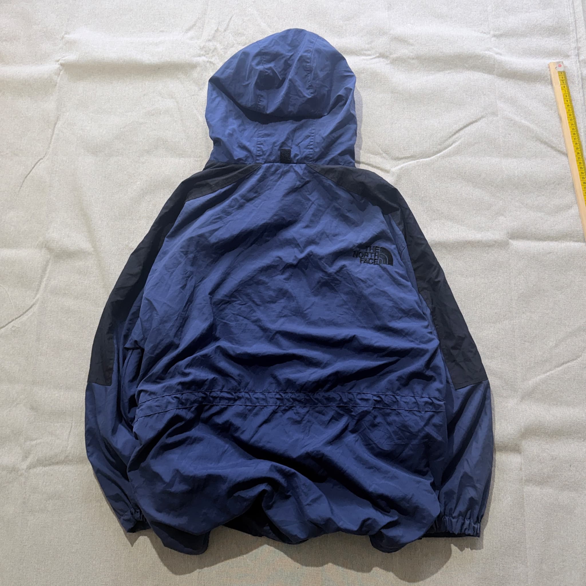 The North Face Vintage Mountain Light Jacket Blue Black Mens — photo 6 of 8