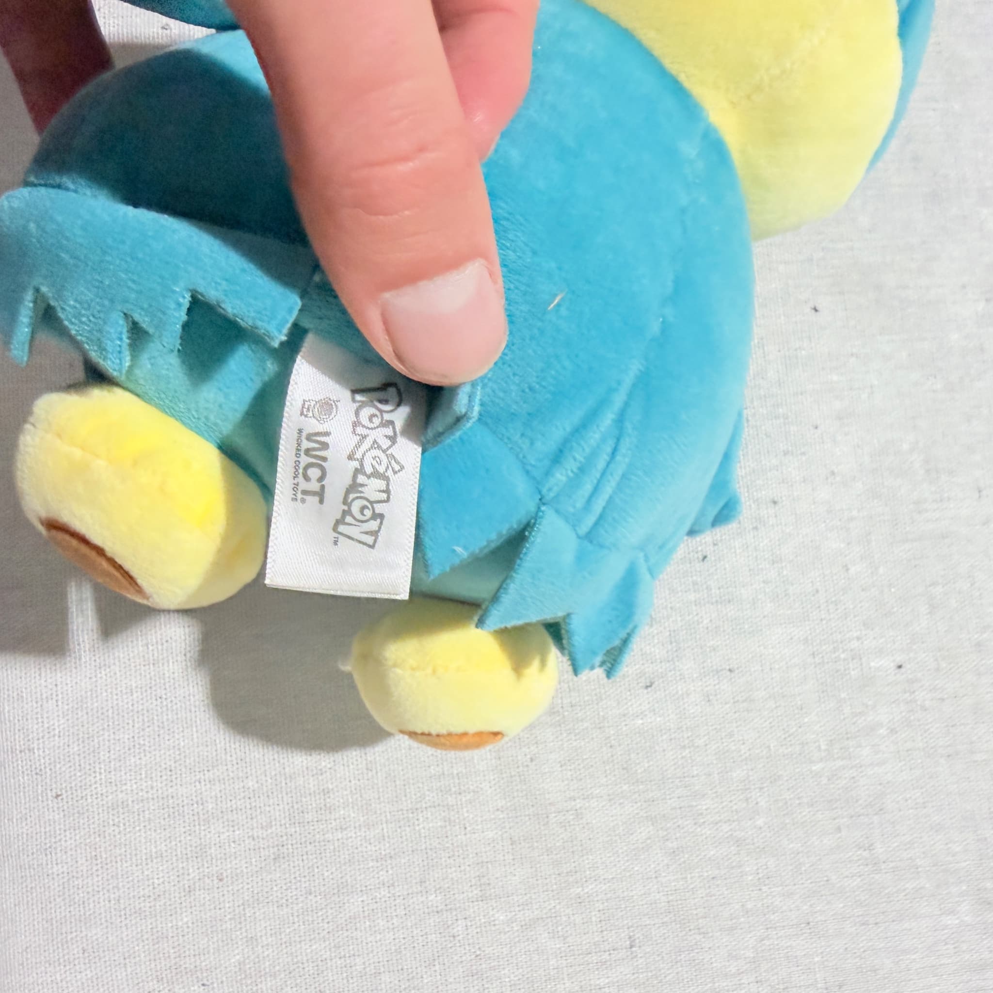 The Pokemon Company Munchlax Plush Toy Blue Yellow Stuffed Animal — photo 7 of 7
