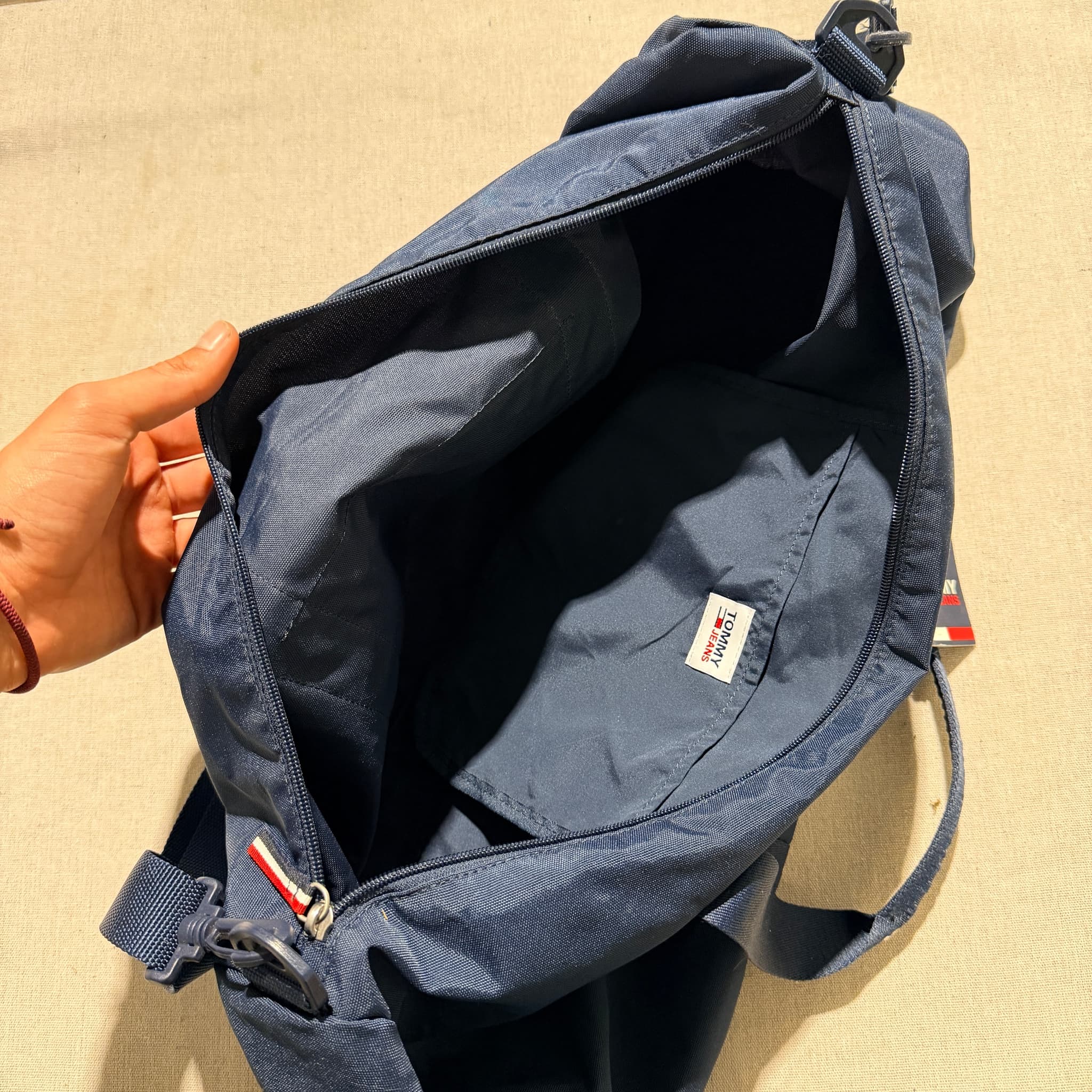 Tommy Jeans Navy Blue TJM Campus Boy Duffle Bag New With Tags — photo 6 of 7